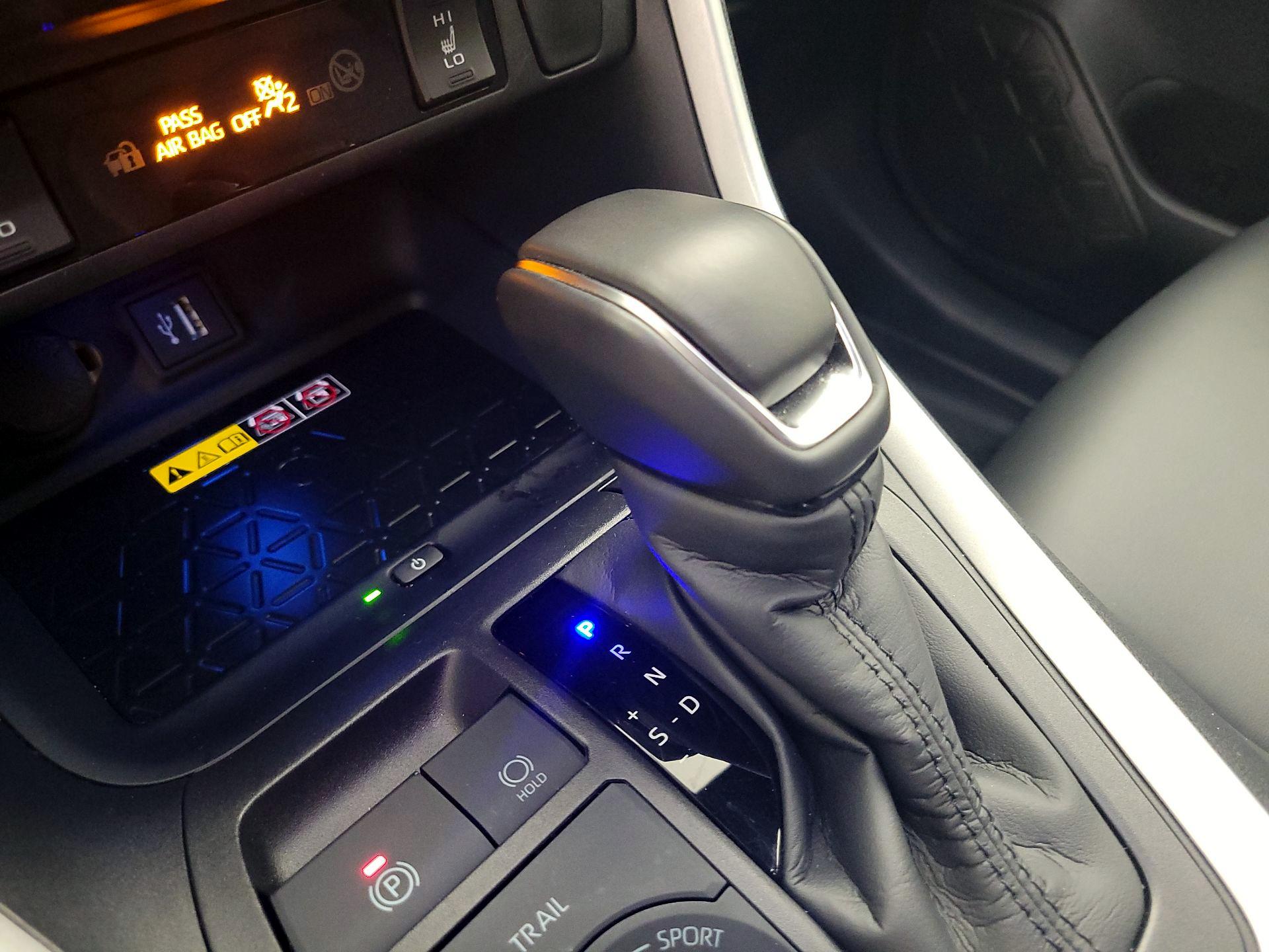 Thumbnail: 2025 Toyota RAV4 - 18