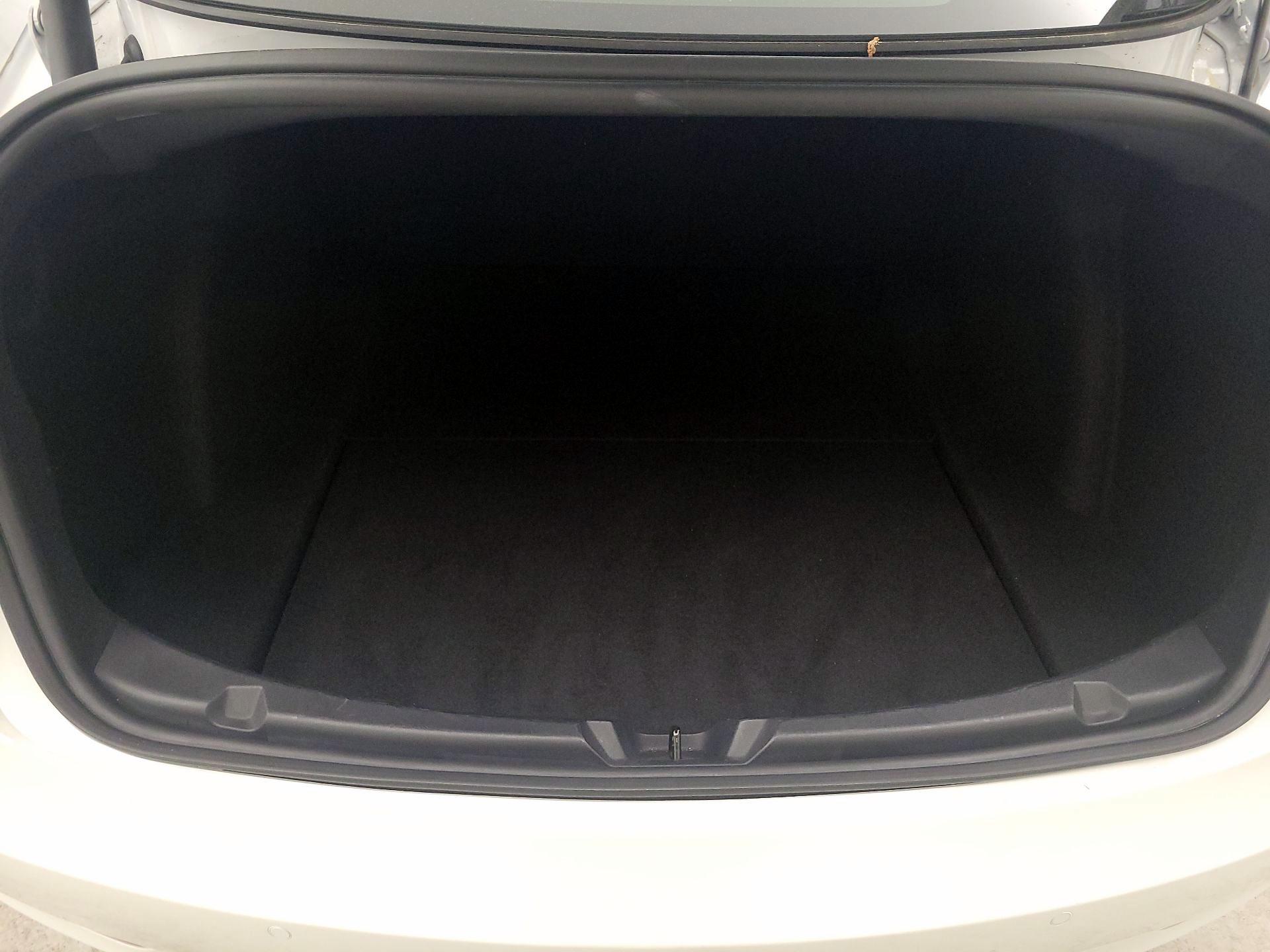 Thumbnail: 2021 Tesla Model 3 - 20