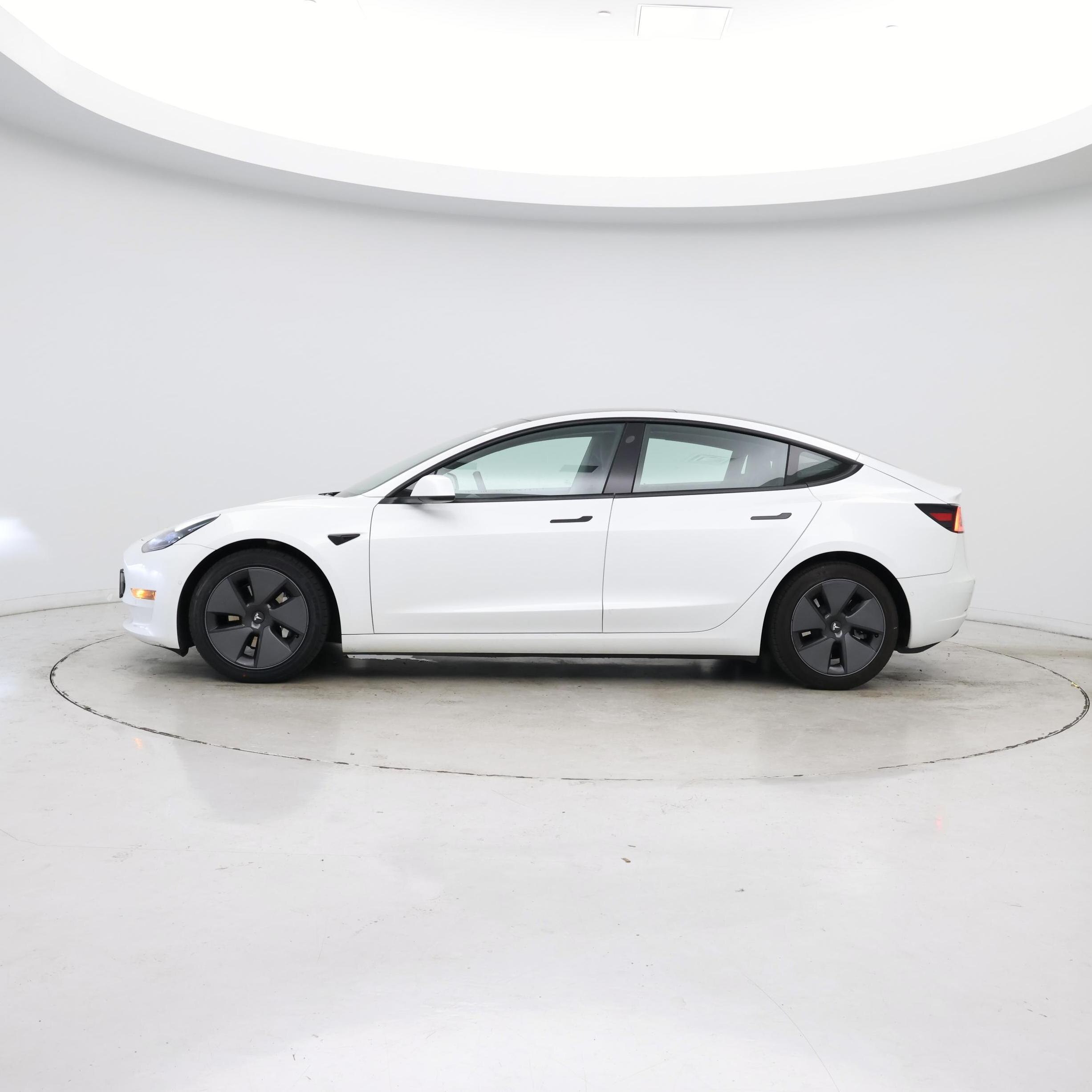 Thumbnail: 2021 Tesla Model 3 - 3
