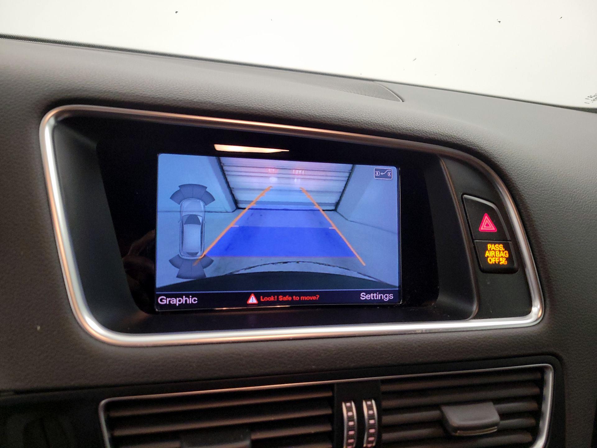 Thumbnail: 2015 Audi Q5 - 14