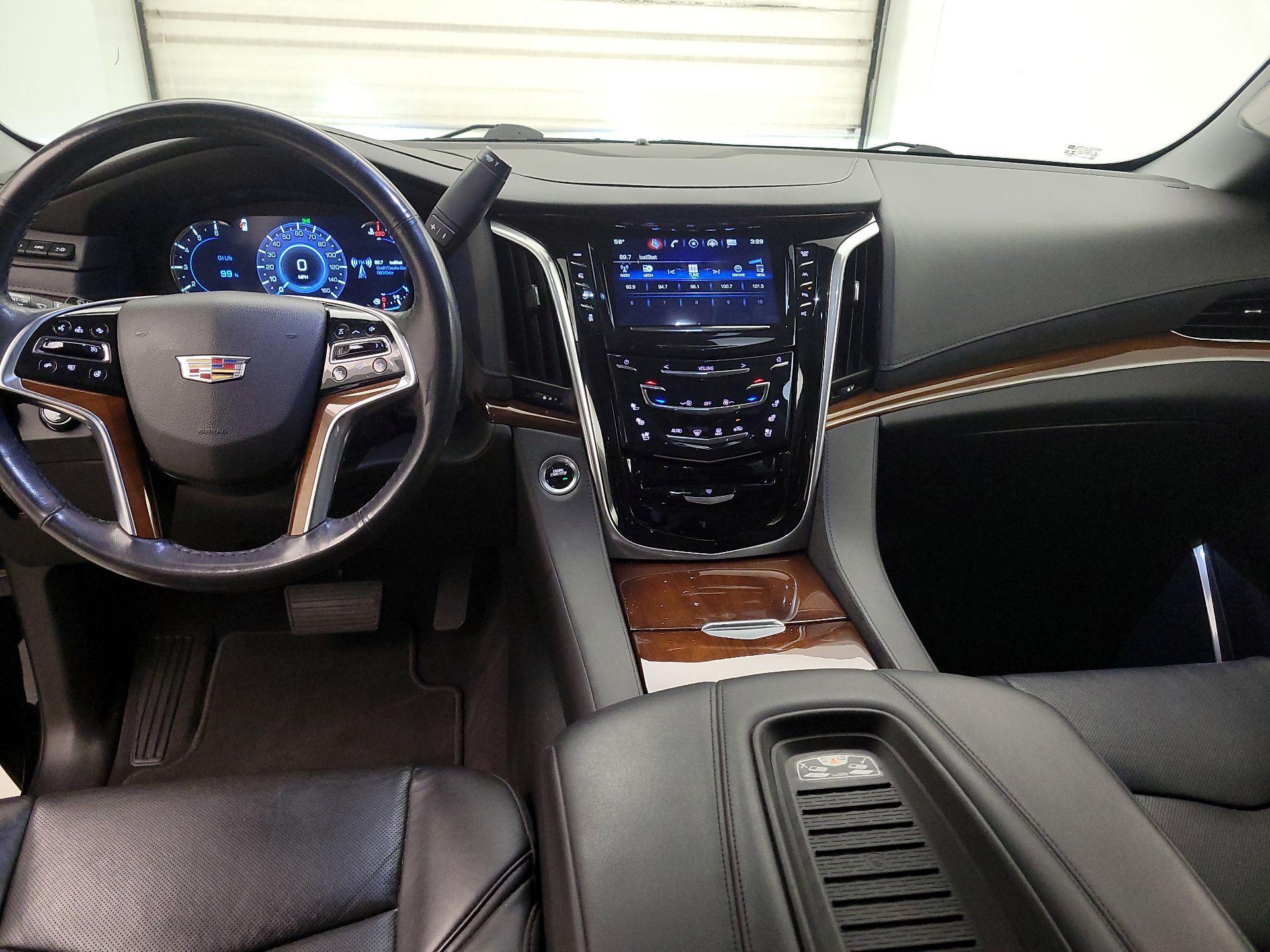 Thumbnail: 2020 Cadillac Escalade - 9