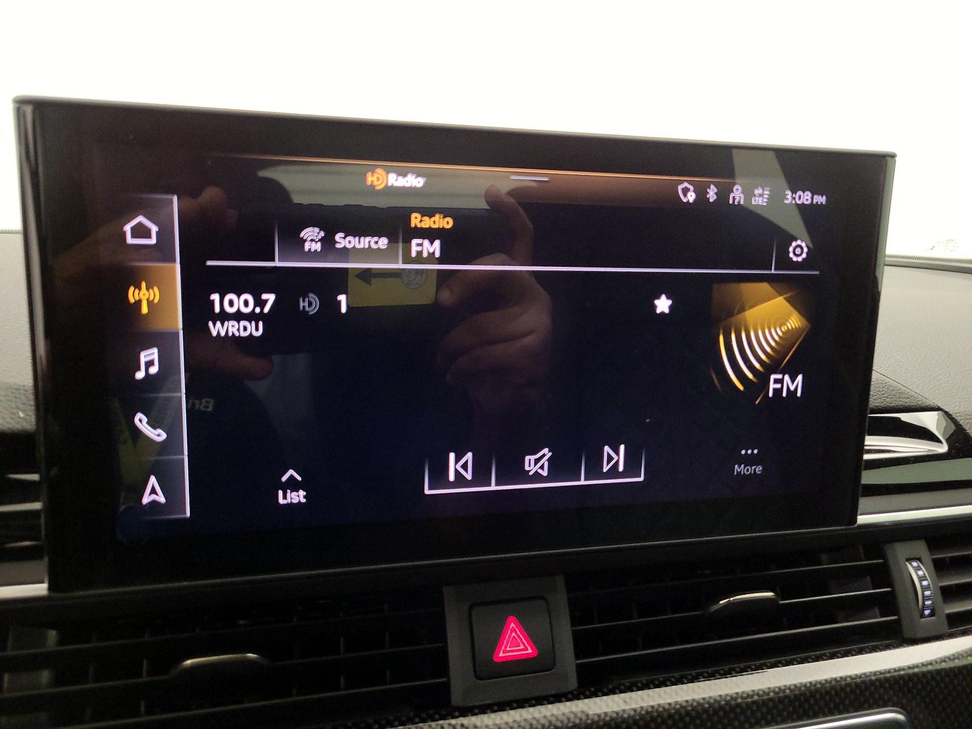 Thumbnail: 2021 Audi S5 - 16