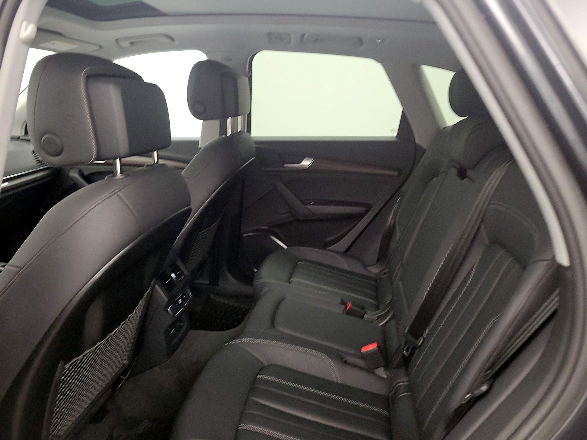 Thumbnail: 2024 Audi Q5 - 20