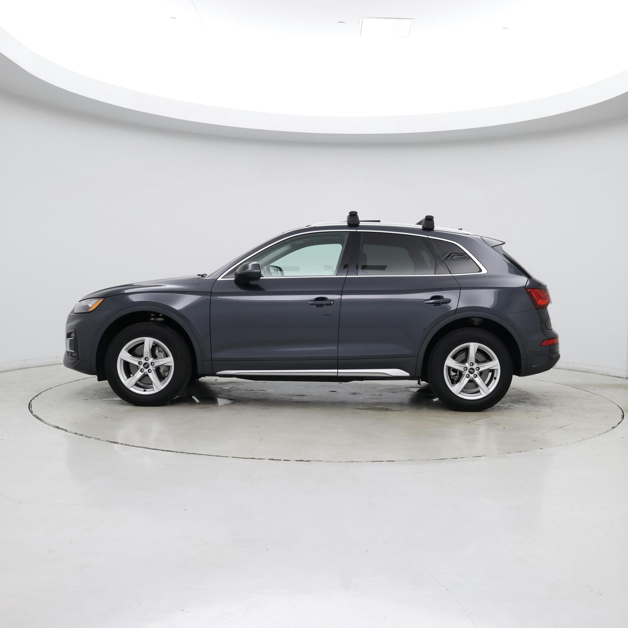 Thumbnail: 2024 Audi Q5 - 3