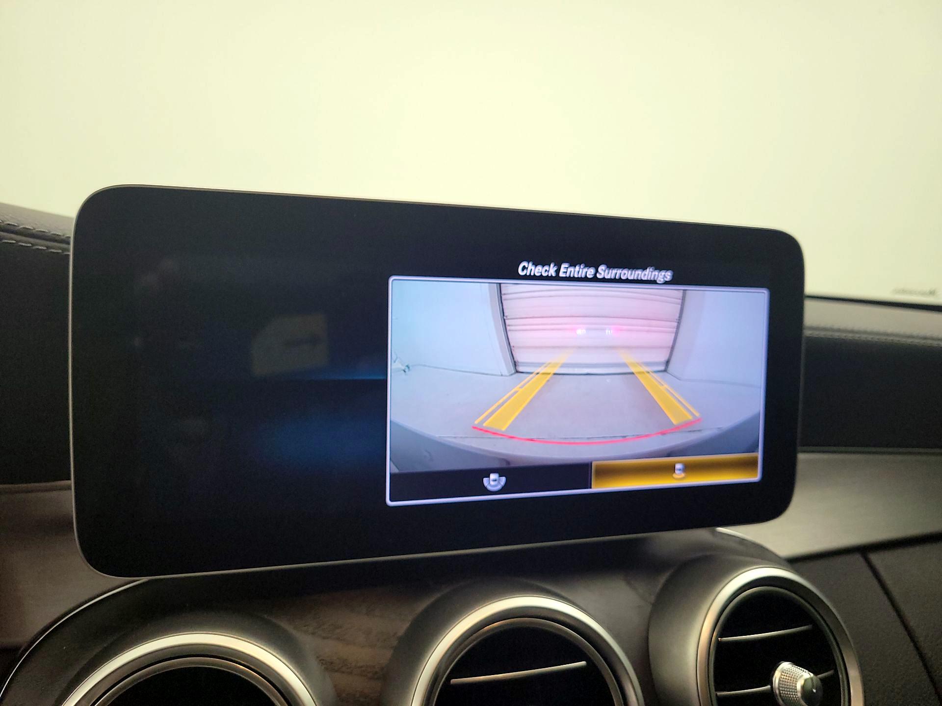 Thumbnail: 2020 Mercedes-Benz C-Class - 15