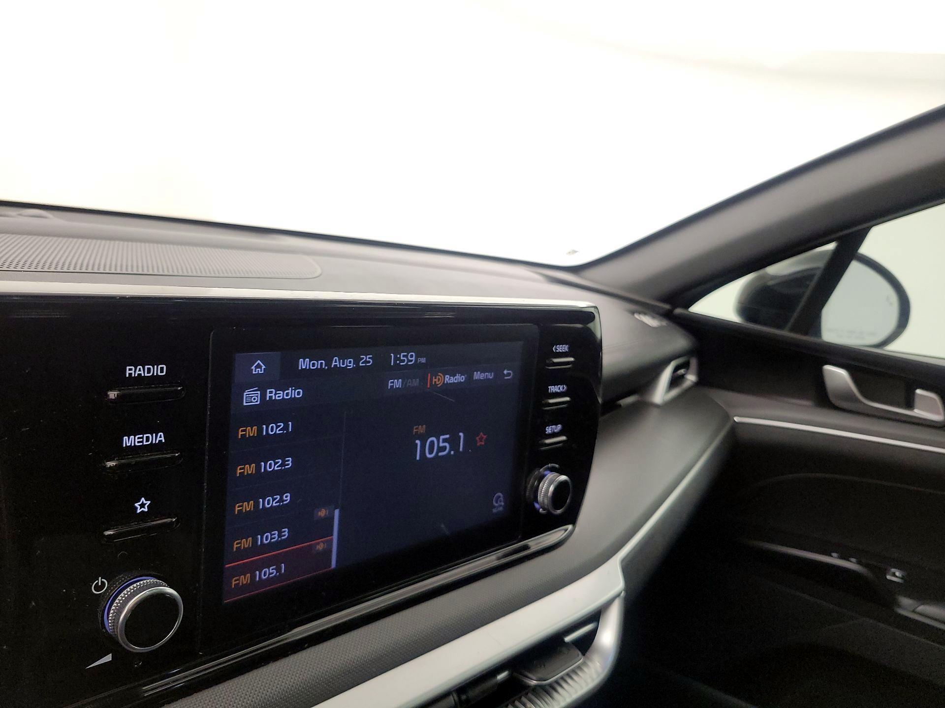 Thumbnail: 2021 Kia K5 - 15
