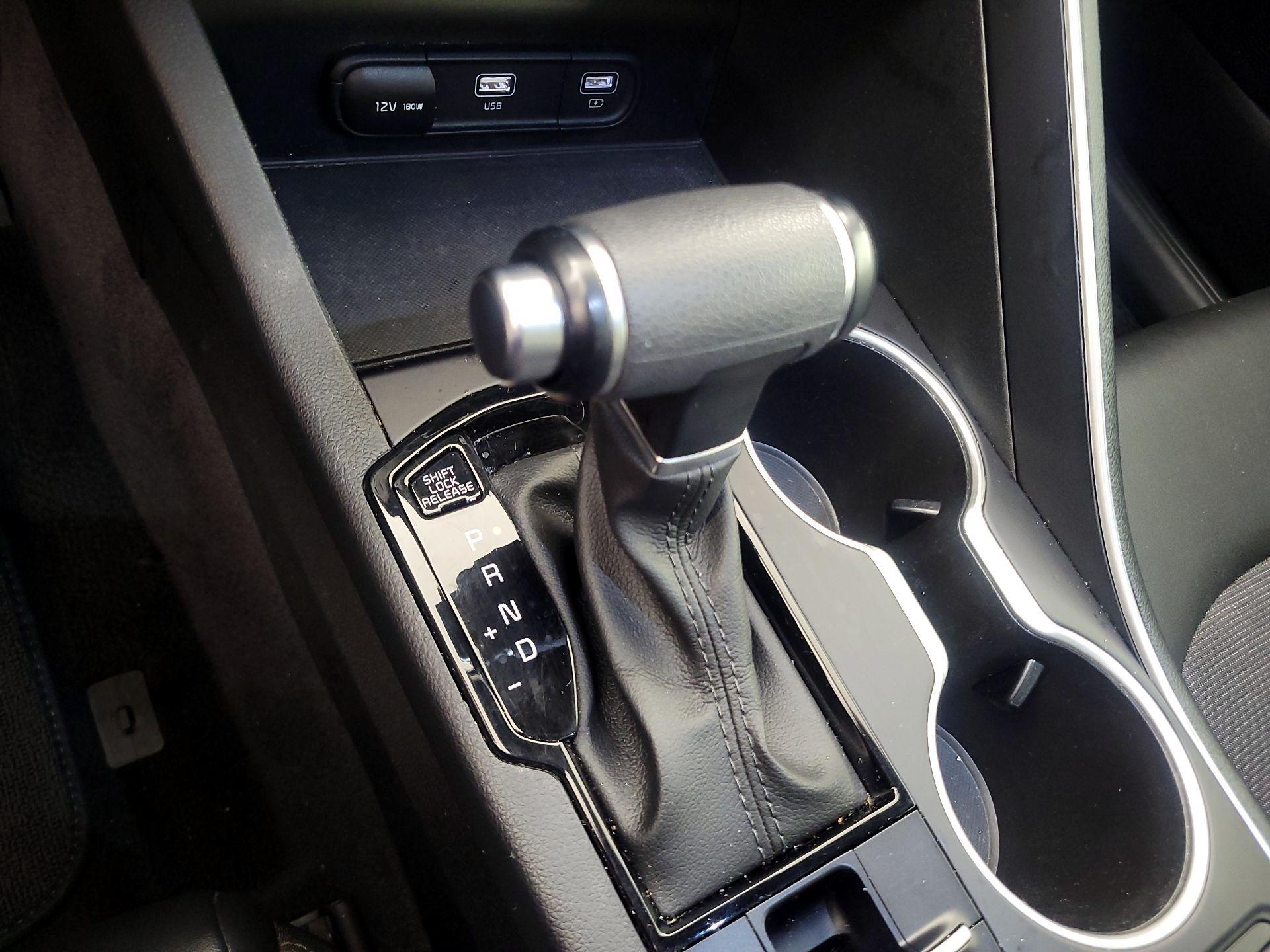 Thumbnail: 2021 Kia K5 - 17