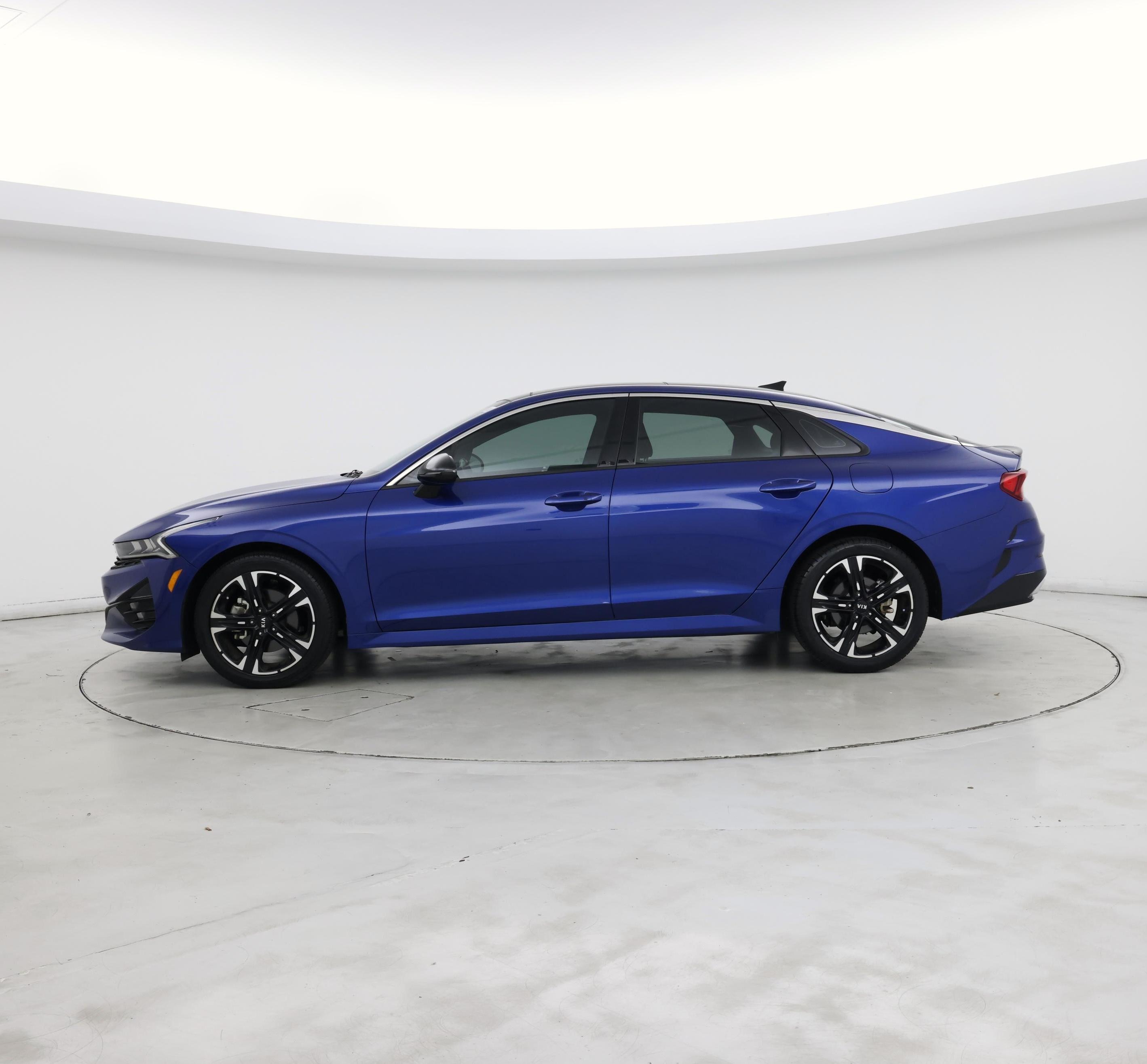 Thumbnail: 2021 Kia K5 - 3