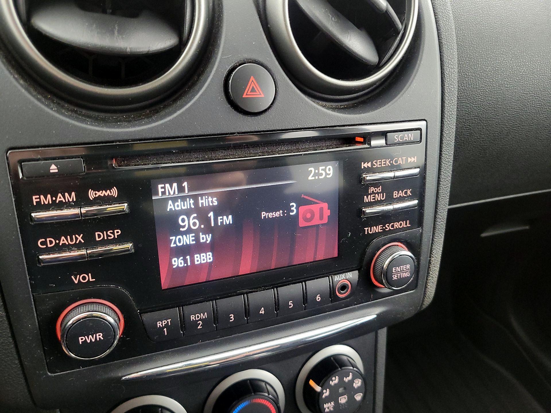 Thumbnail: 2013 Nissan Rogue - 15