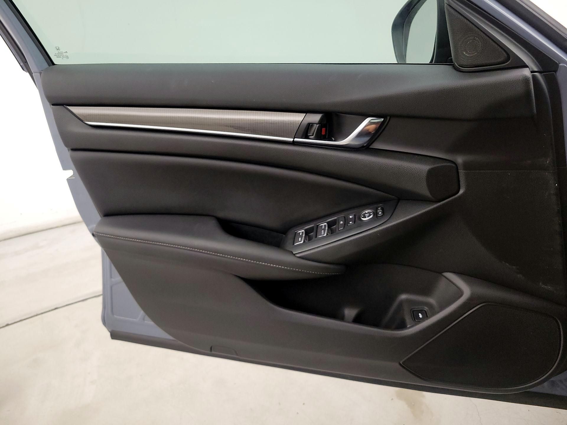 Thumbnail: 2022 Honda Accord - 12
