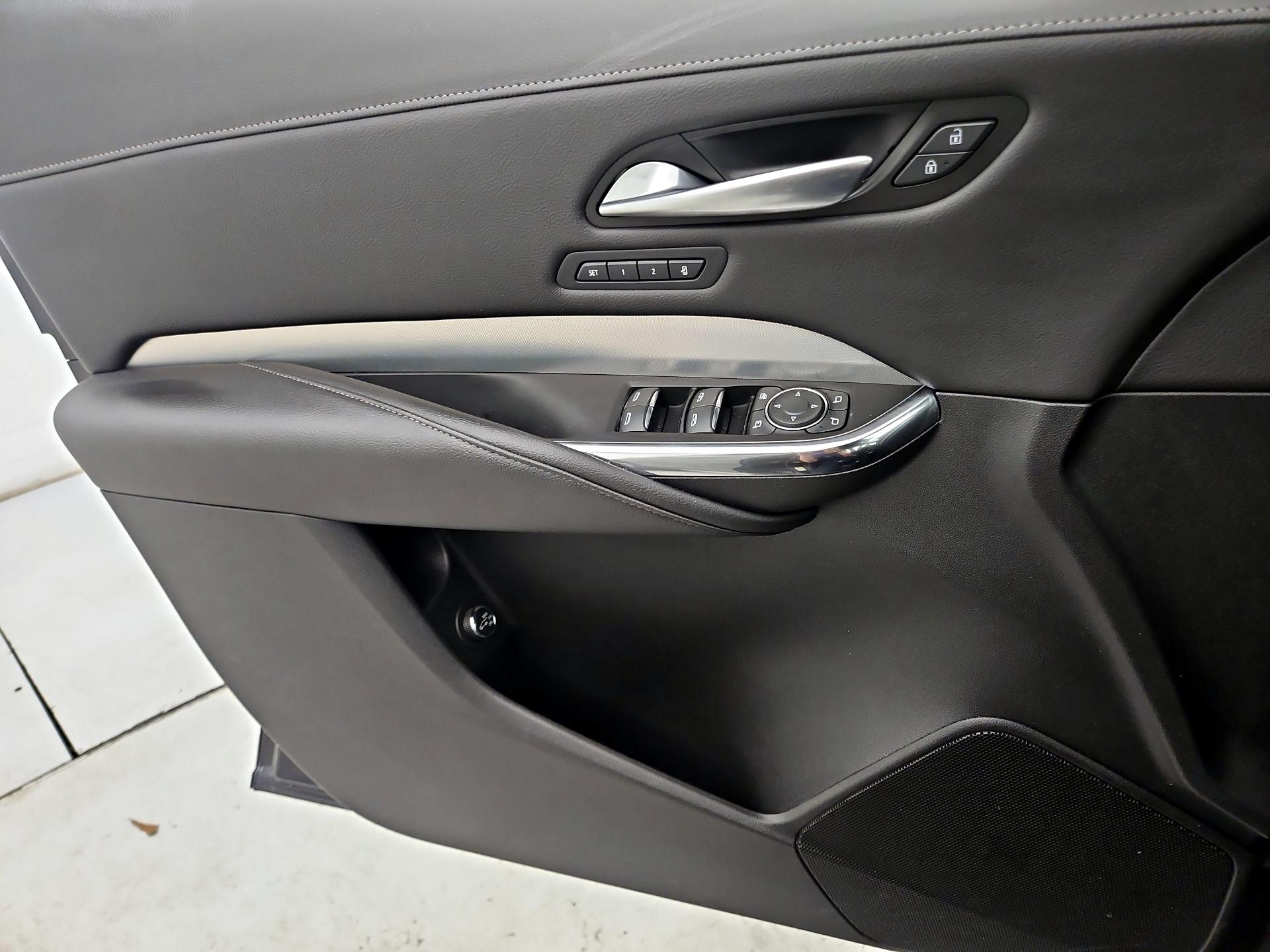 Thumbnail: 2023 Cadillac XT4 - 12