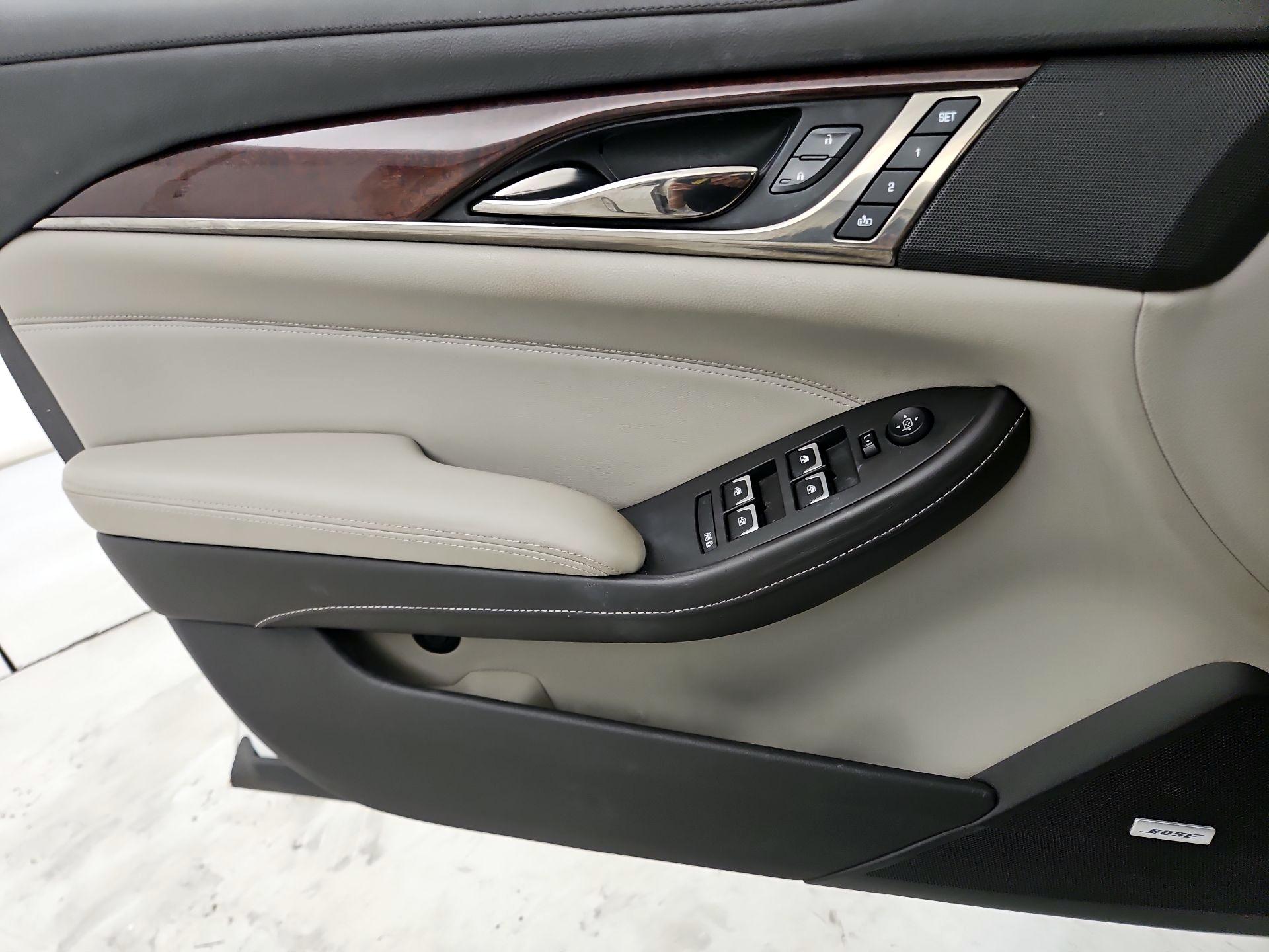 Thumbnail: 2015 Cadillac CTS - 12