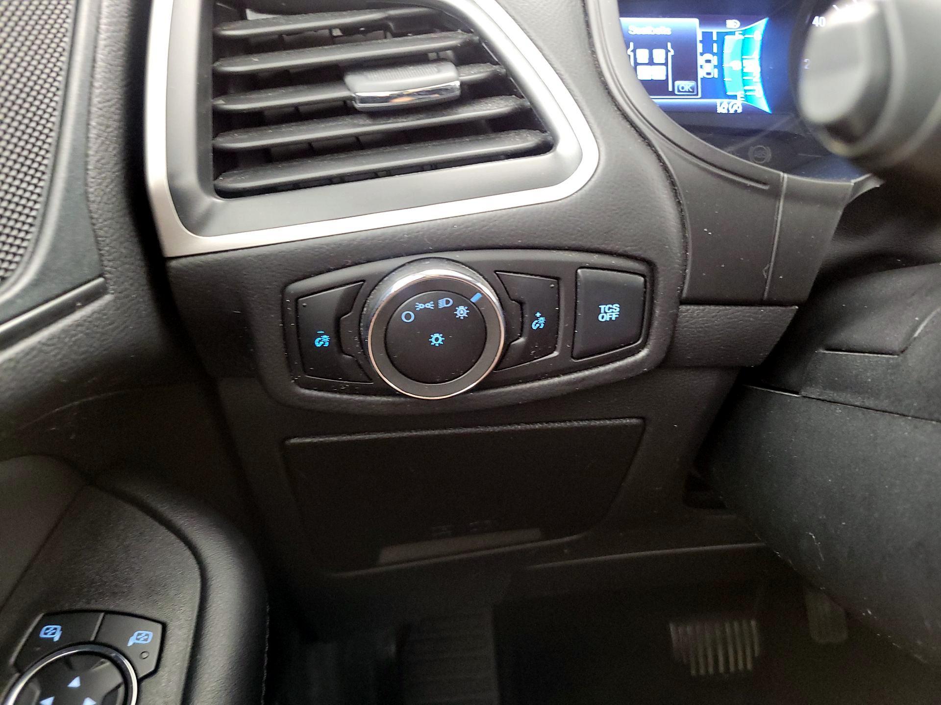 Thumbnail: 2024 Ford Edge - 13