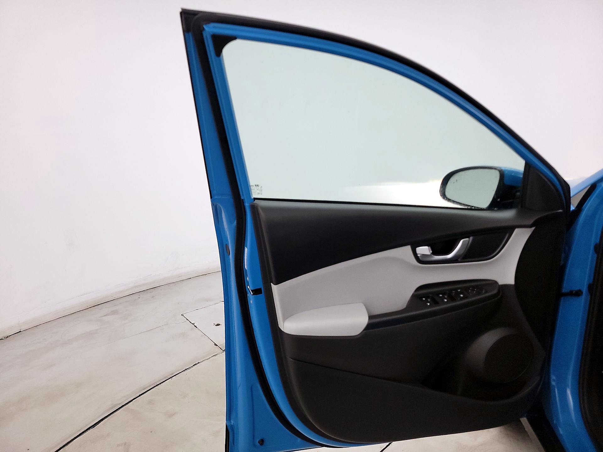 Thumbnail: 2022 Hyundai Kona - 12