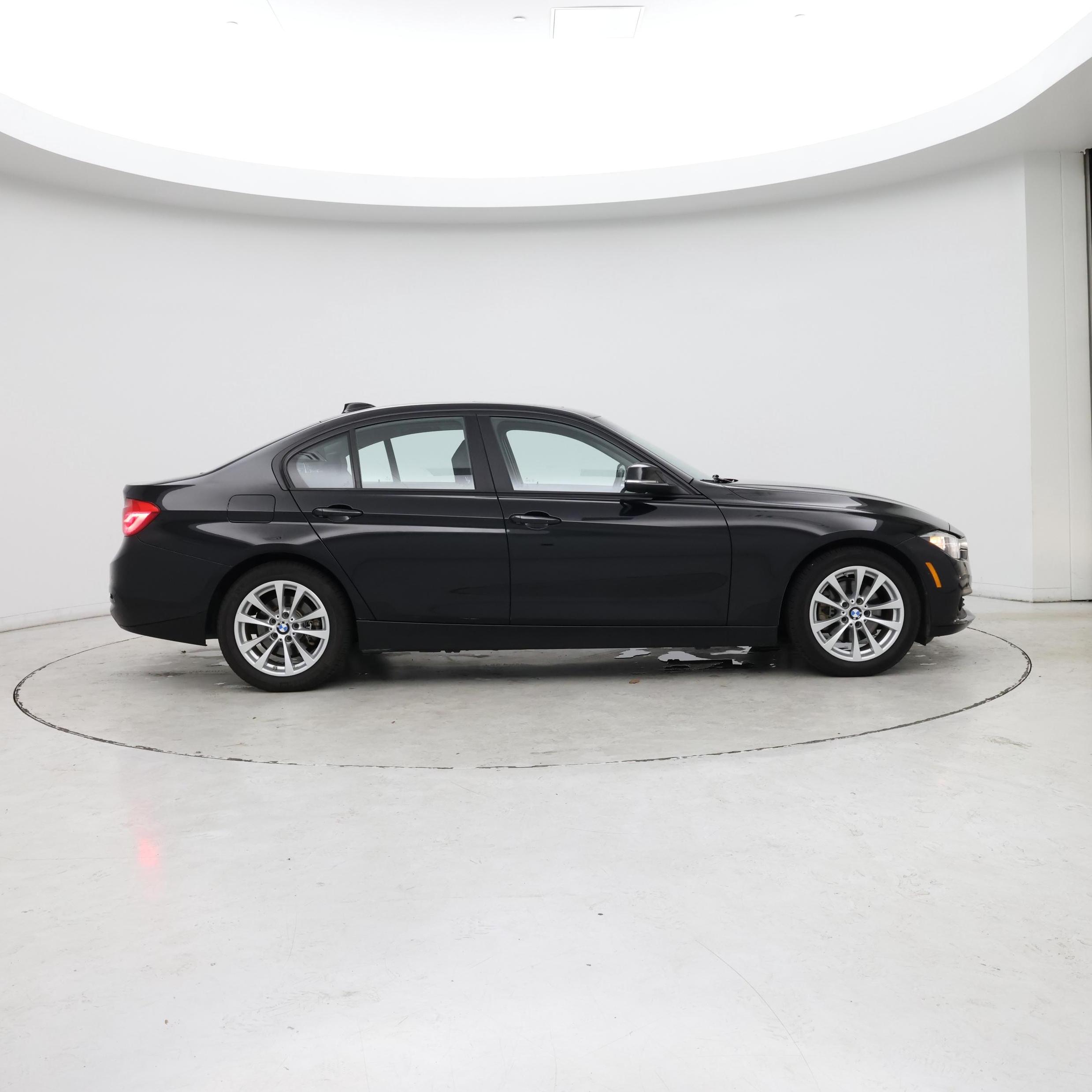 Thumbnail: 2016 BMW 3 Series - 7