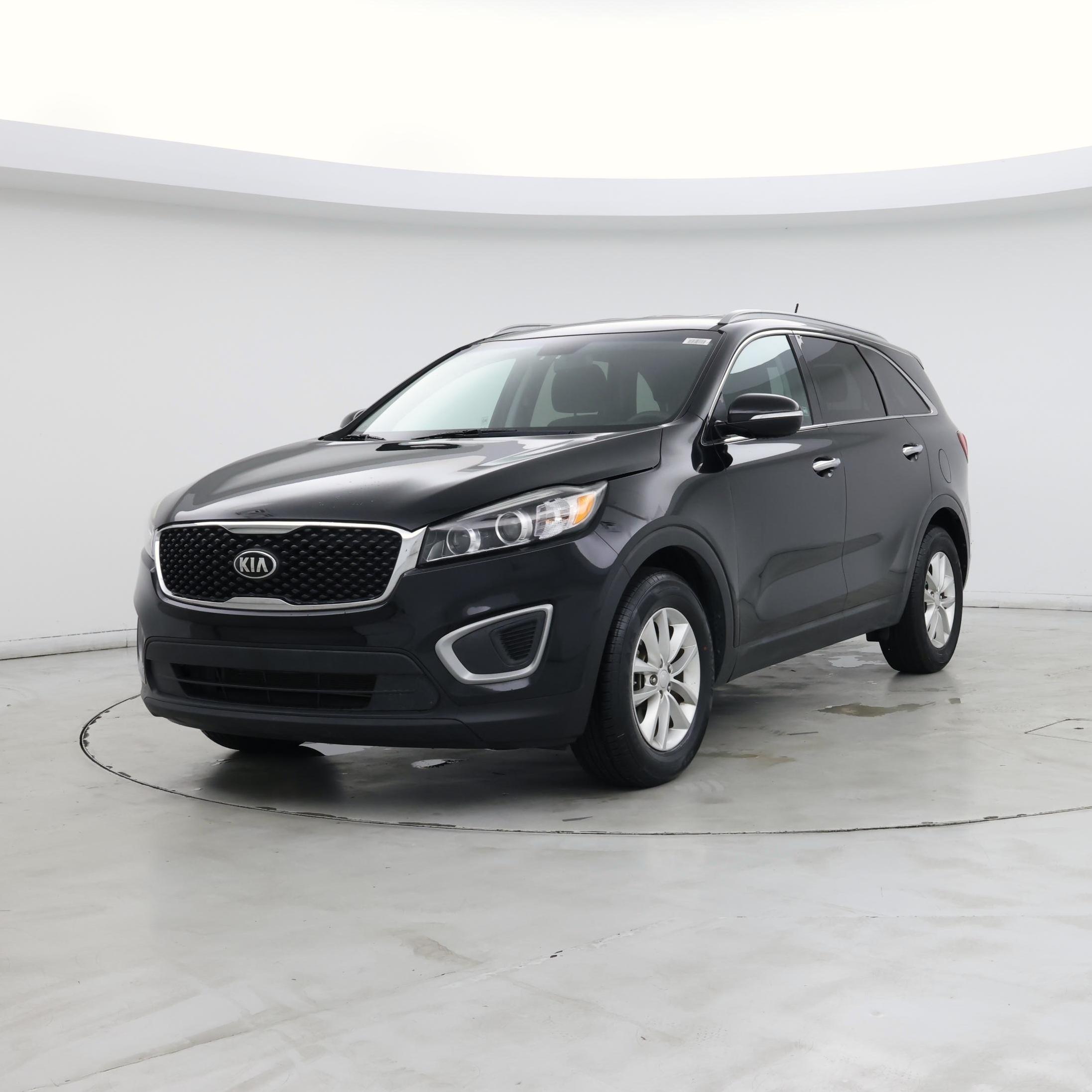 Thumbnail: 2017 Kia Sorento - 4