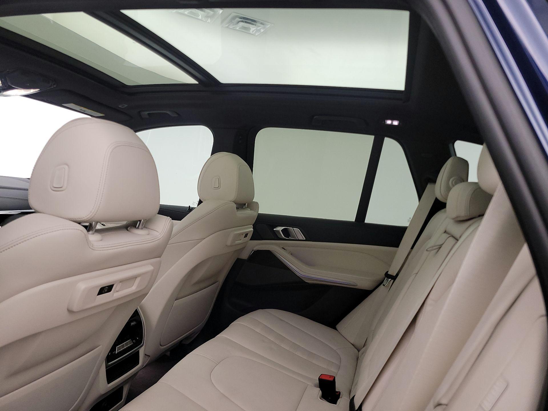 Thumbnail: 2021 BMW X5 - 20