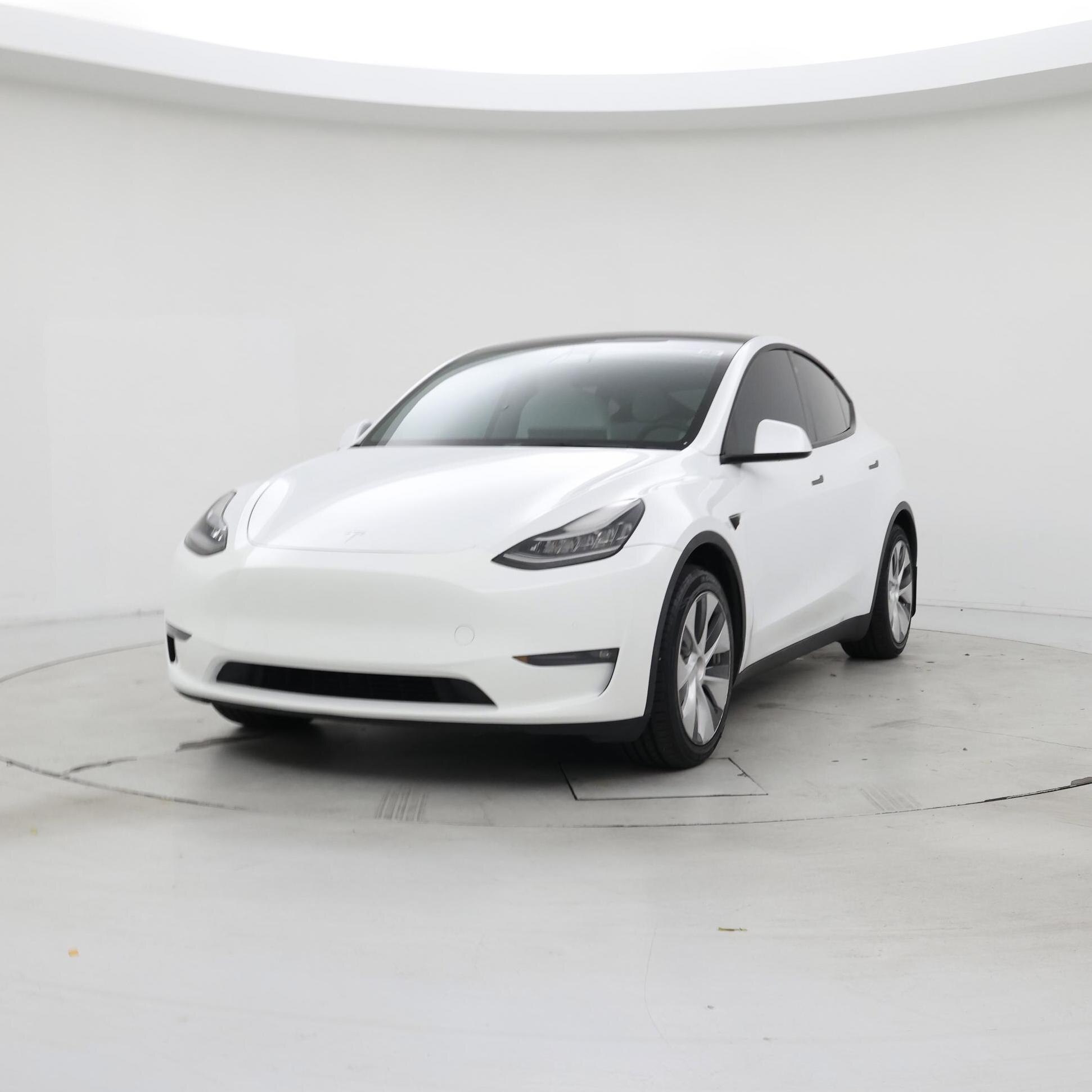 Thumbnail: 2022 Tesla Model Y - 4