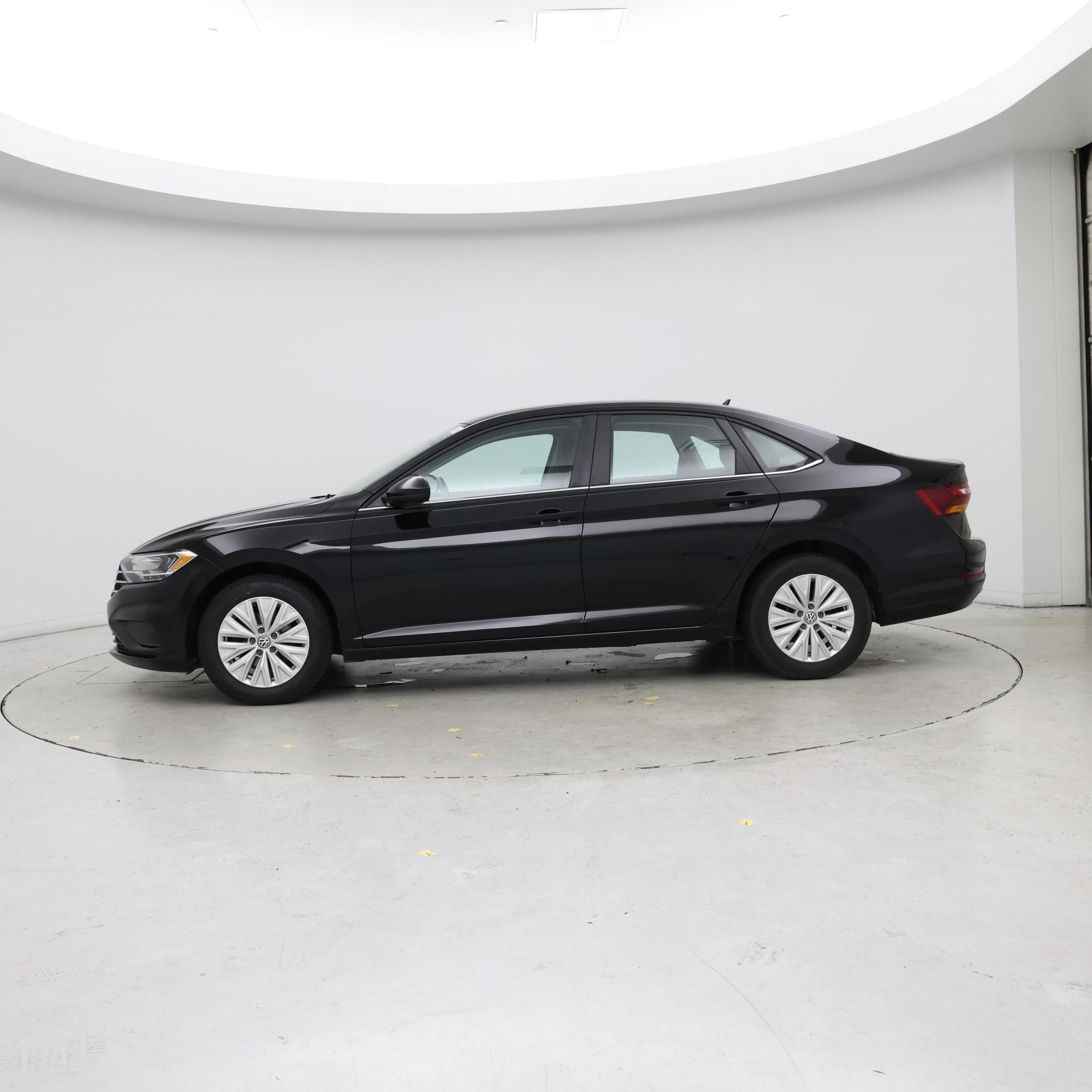 Thumbnail: 2019 Volkswagen Jetta - 3