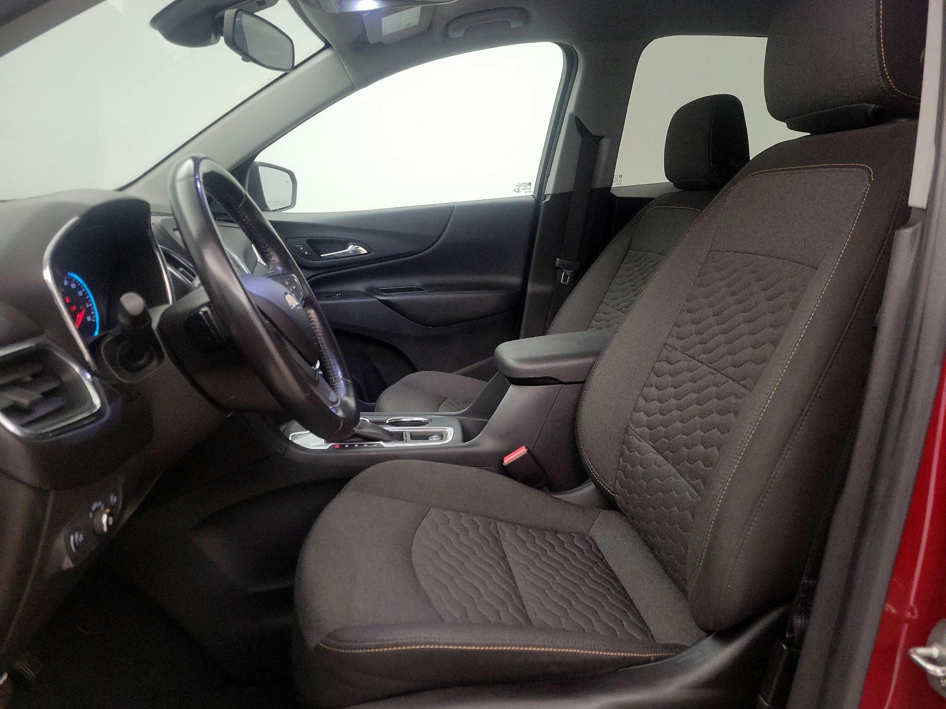 Thumbnail: 2021 Chevrolet Equinox - 11