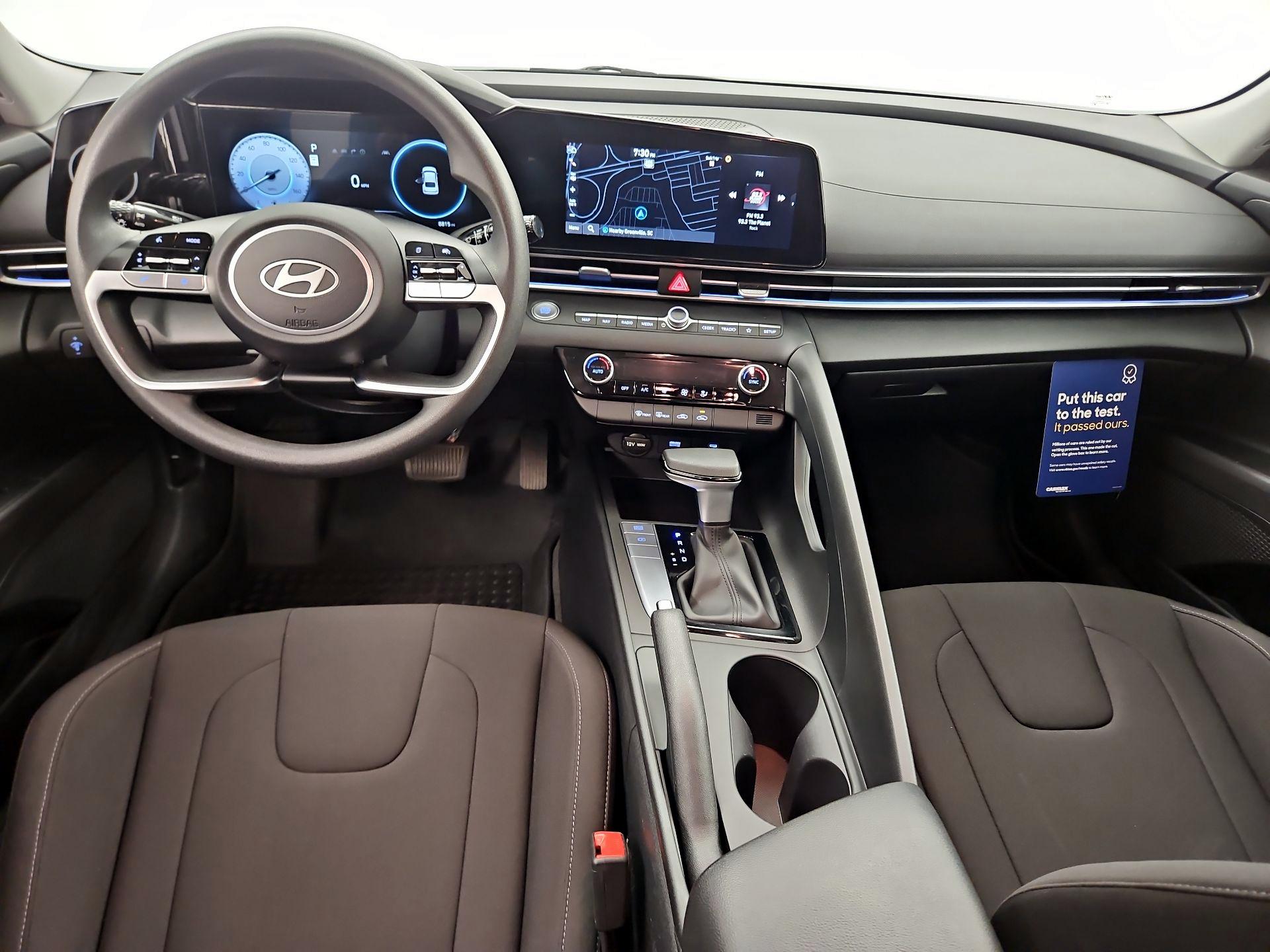 Thumbnail: 2024 Hyundai Elantra - 9