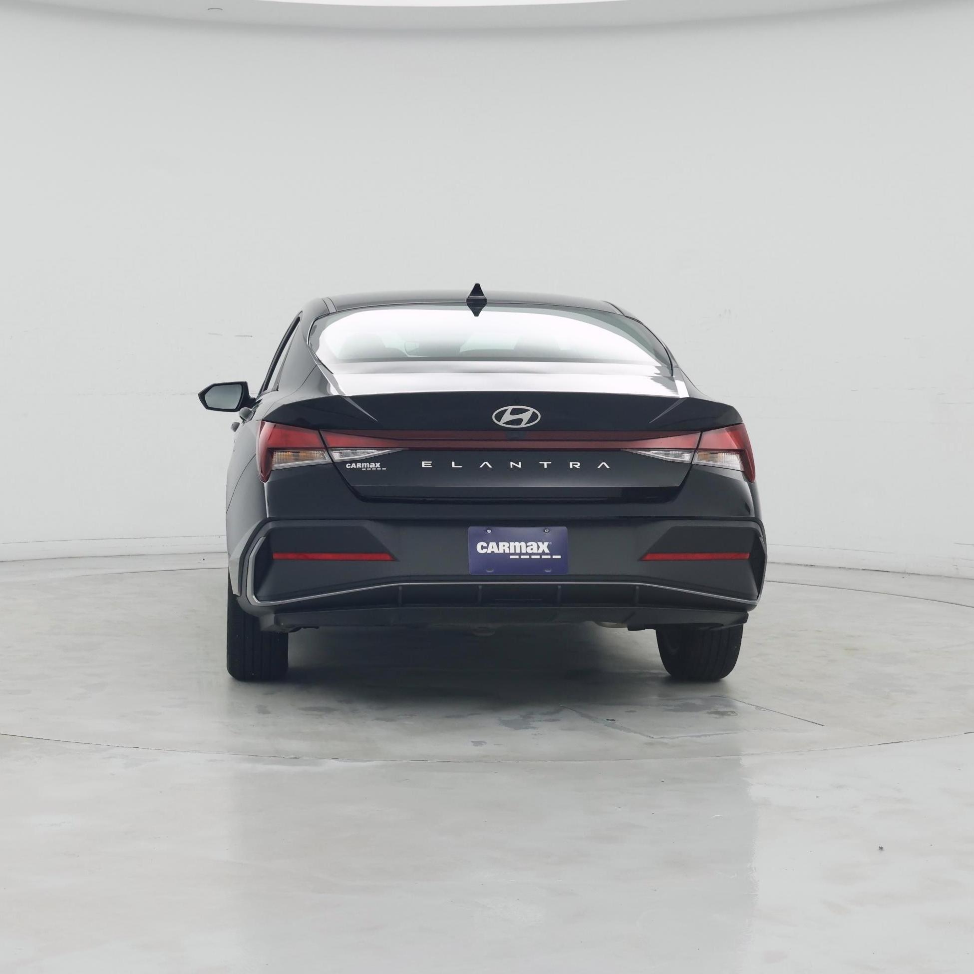Thumbnail: 2024 Hyundai Elantra - 6
