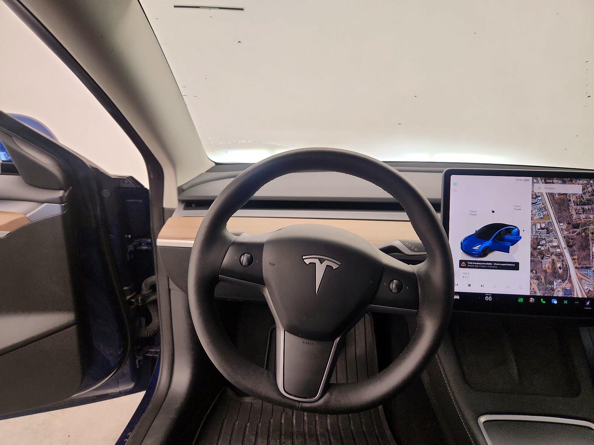 Thumbnail: 2023 Tesla Model 3 - 10
