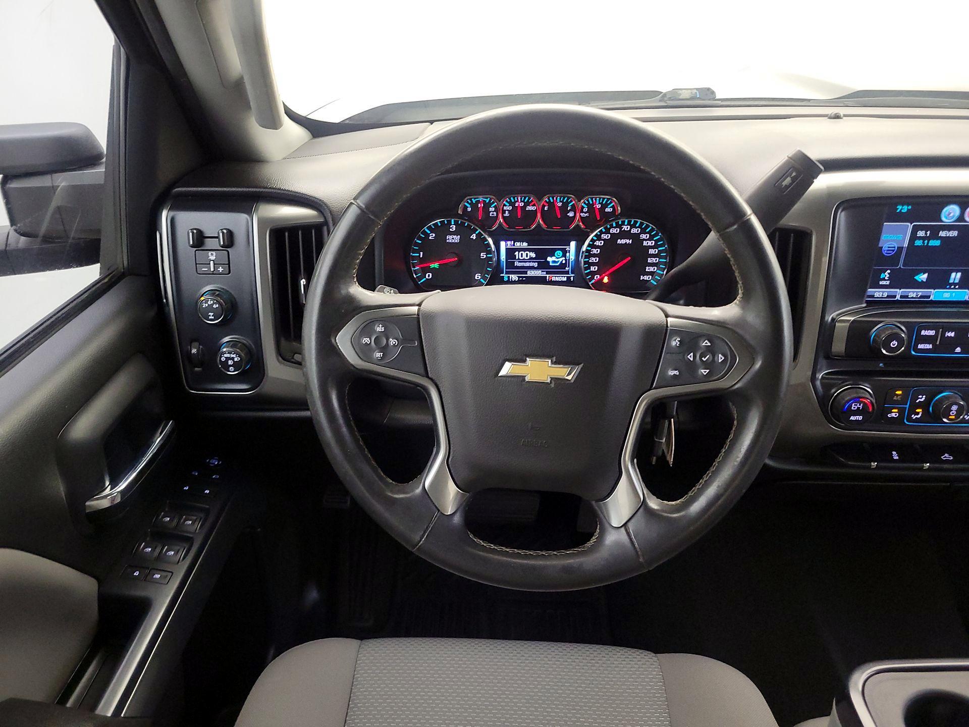 Thumbnail: 2016 Chevrolet Silverado 2500 - 10