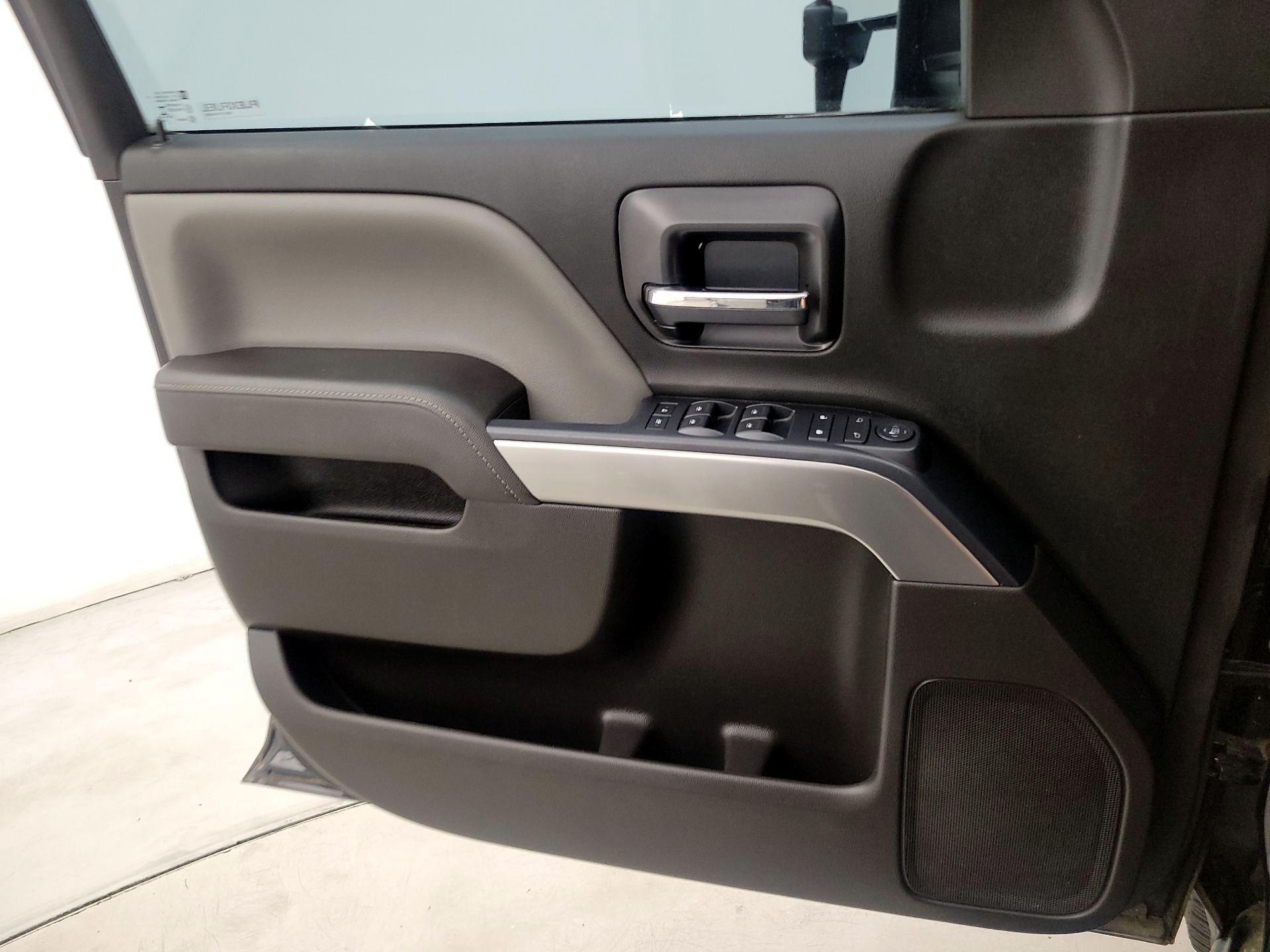 Thumbnail: 2016 Chevrolet Silverado 2500 - 12