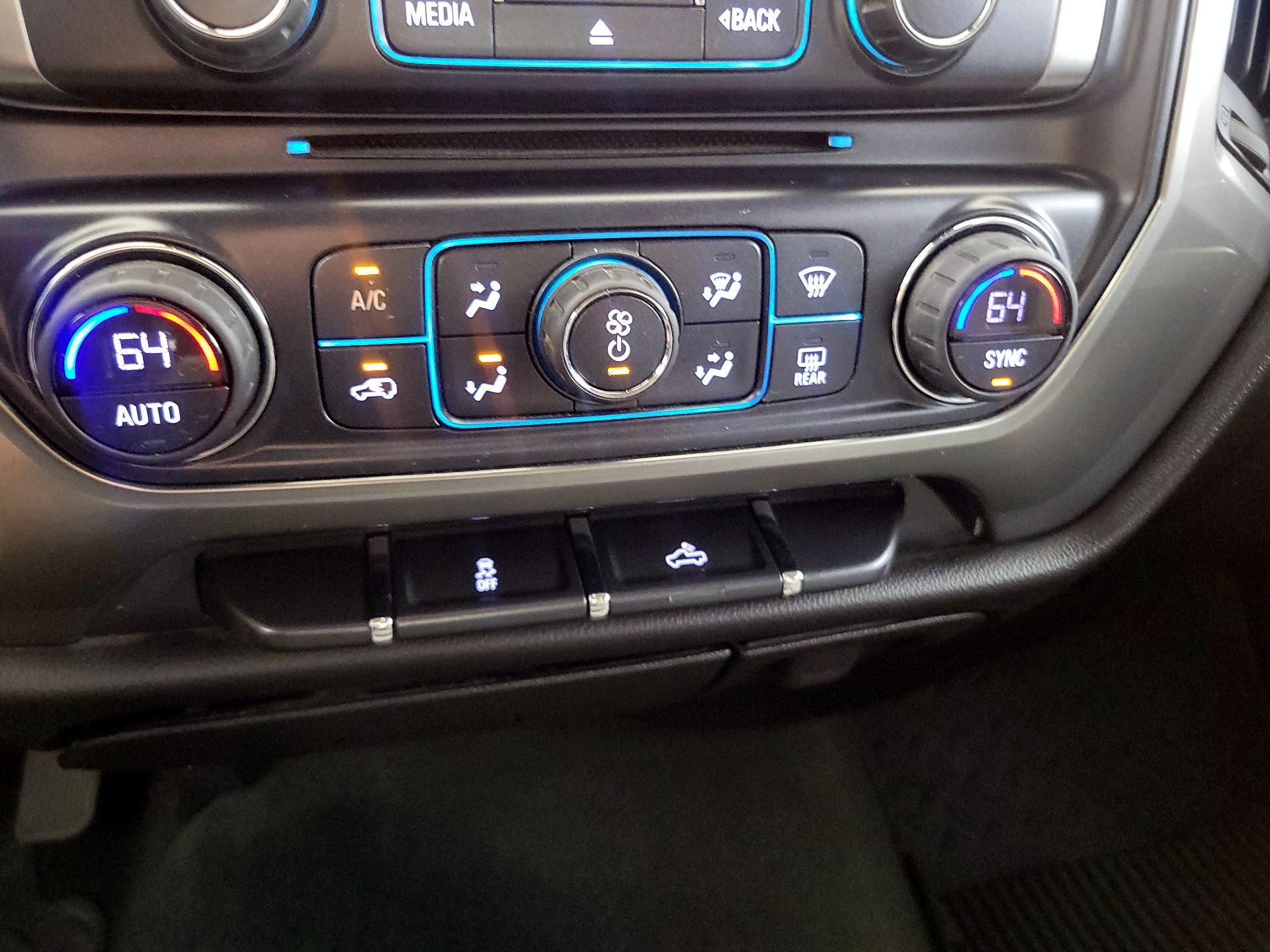 Thumbnail: 2016 Chevrolet Silverado 2500 - 16