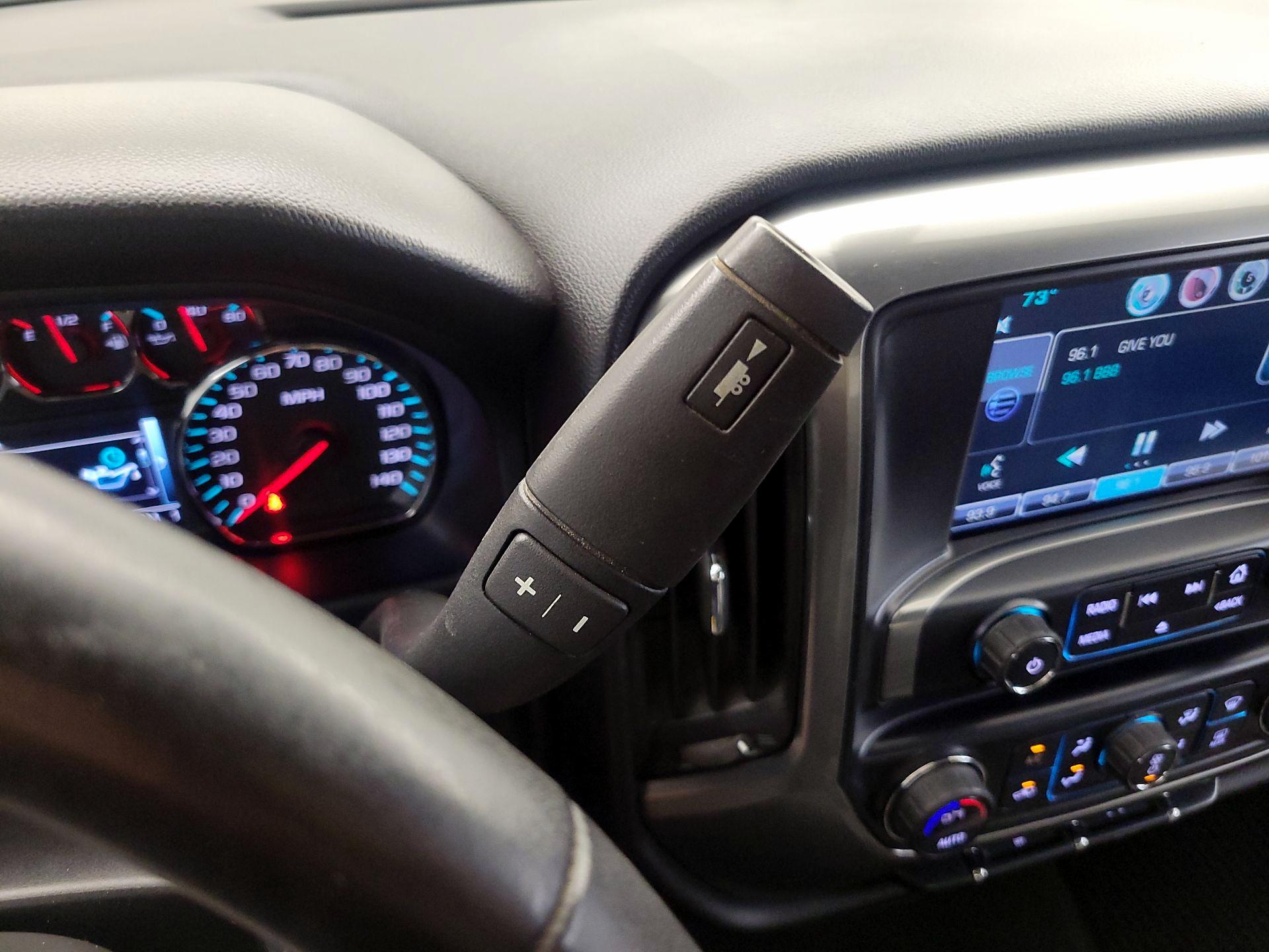 Thumbnail: 2016 Chevrolet Silverado 2500 - 17