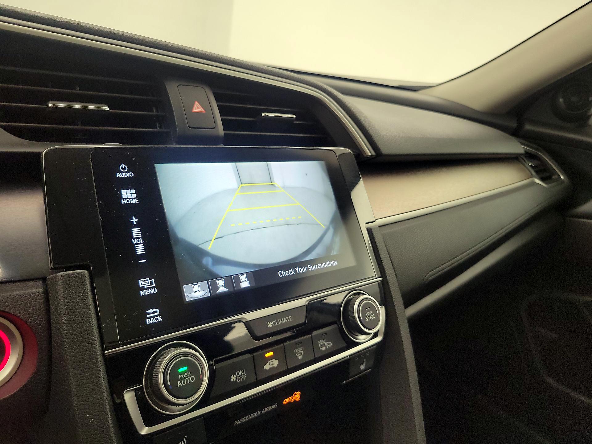 Thumbnail: 2016 Honda Civic - 15