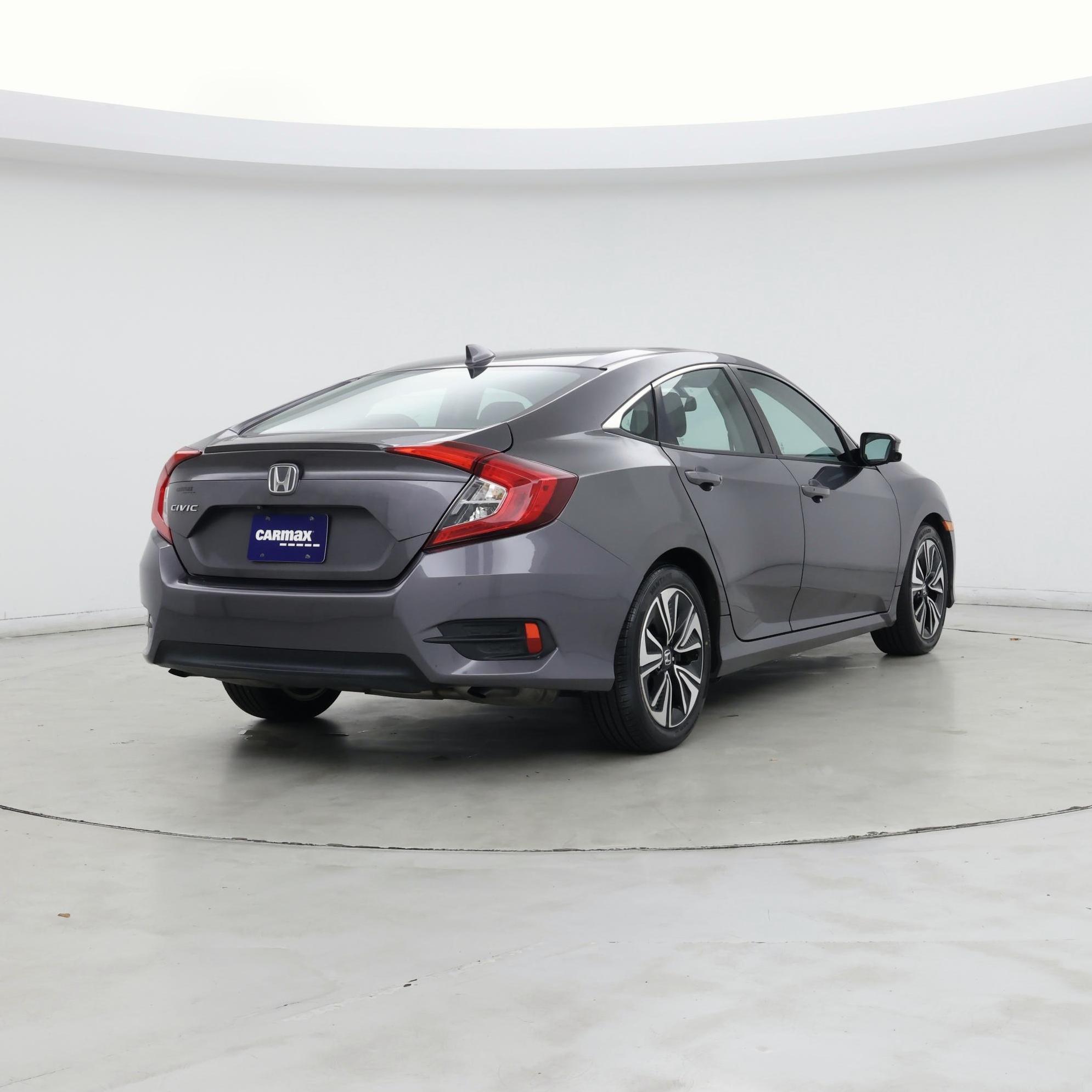 Thumbnail: 2016 Honda Civic - 8