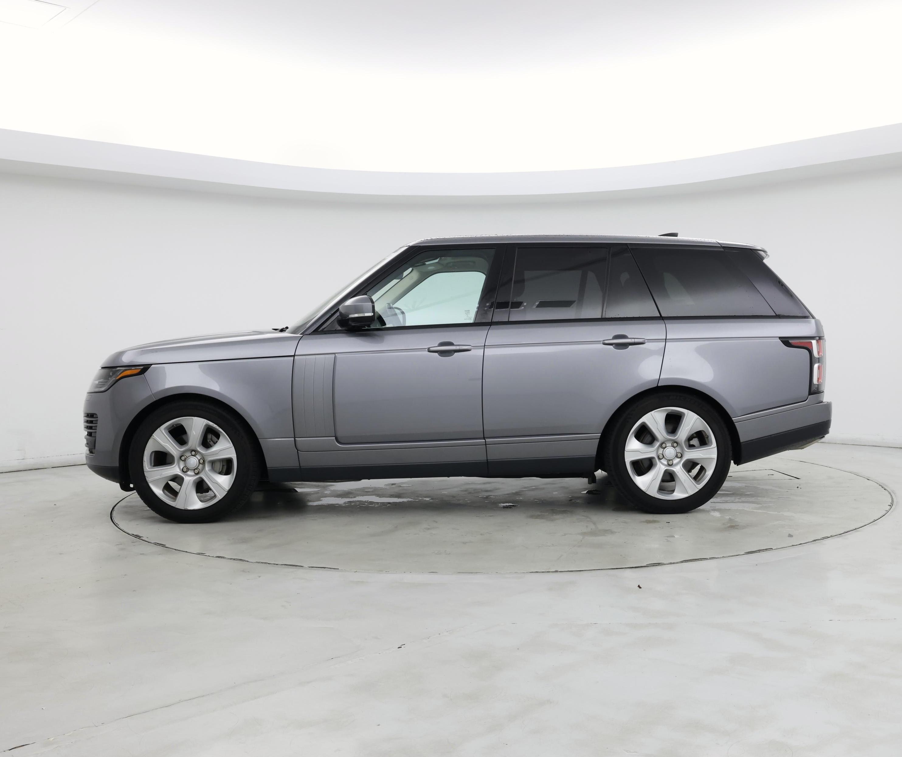 Thumbnail: 2021 Land Rover Range Rover - 3