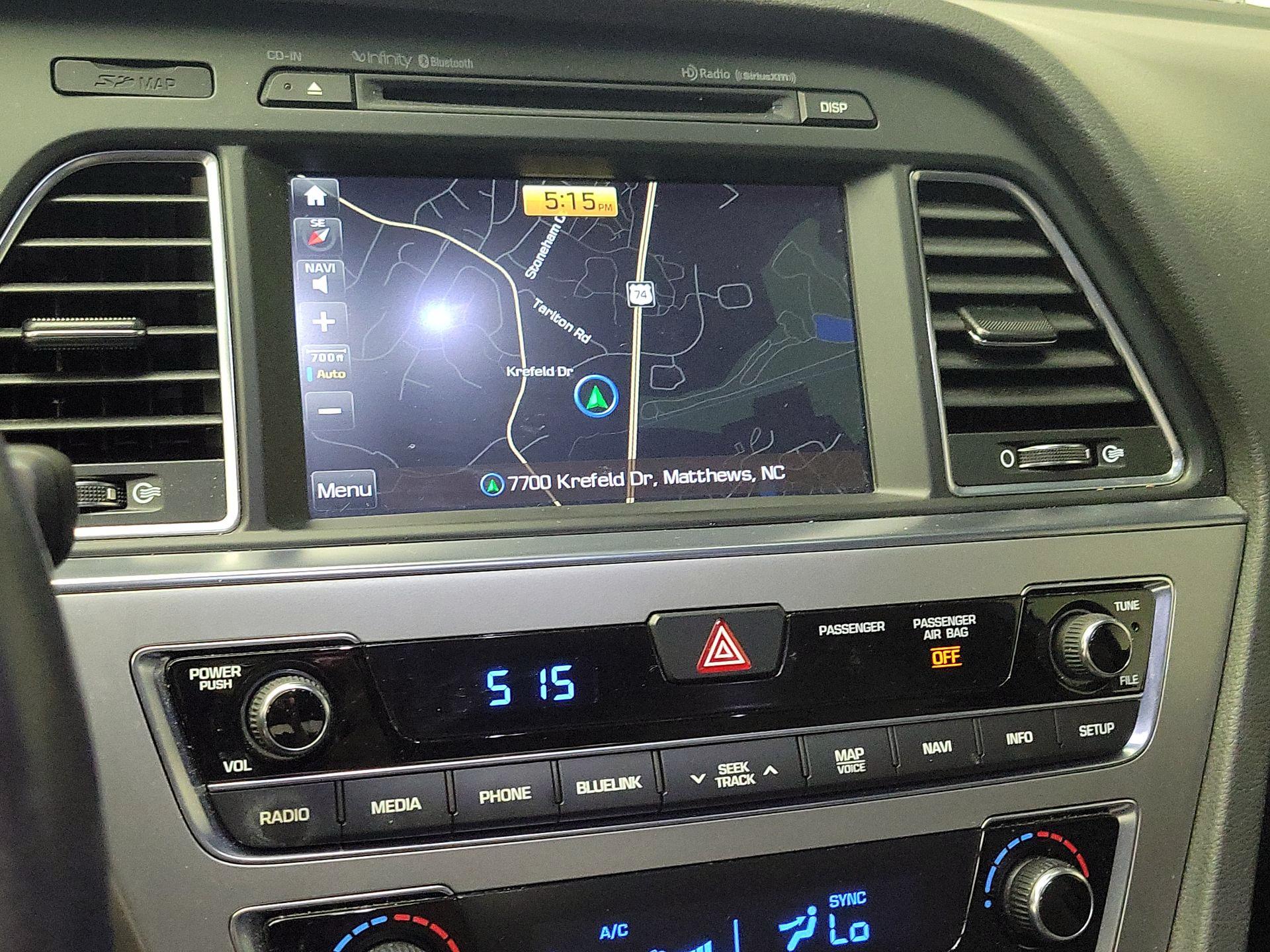 Thumbnail: 2015 Hyundai Sonata - 15