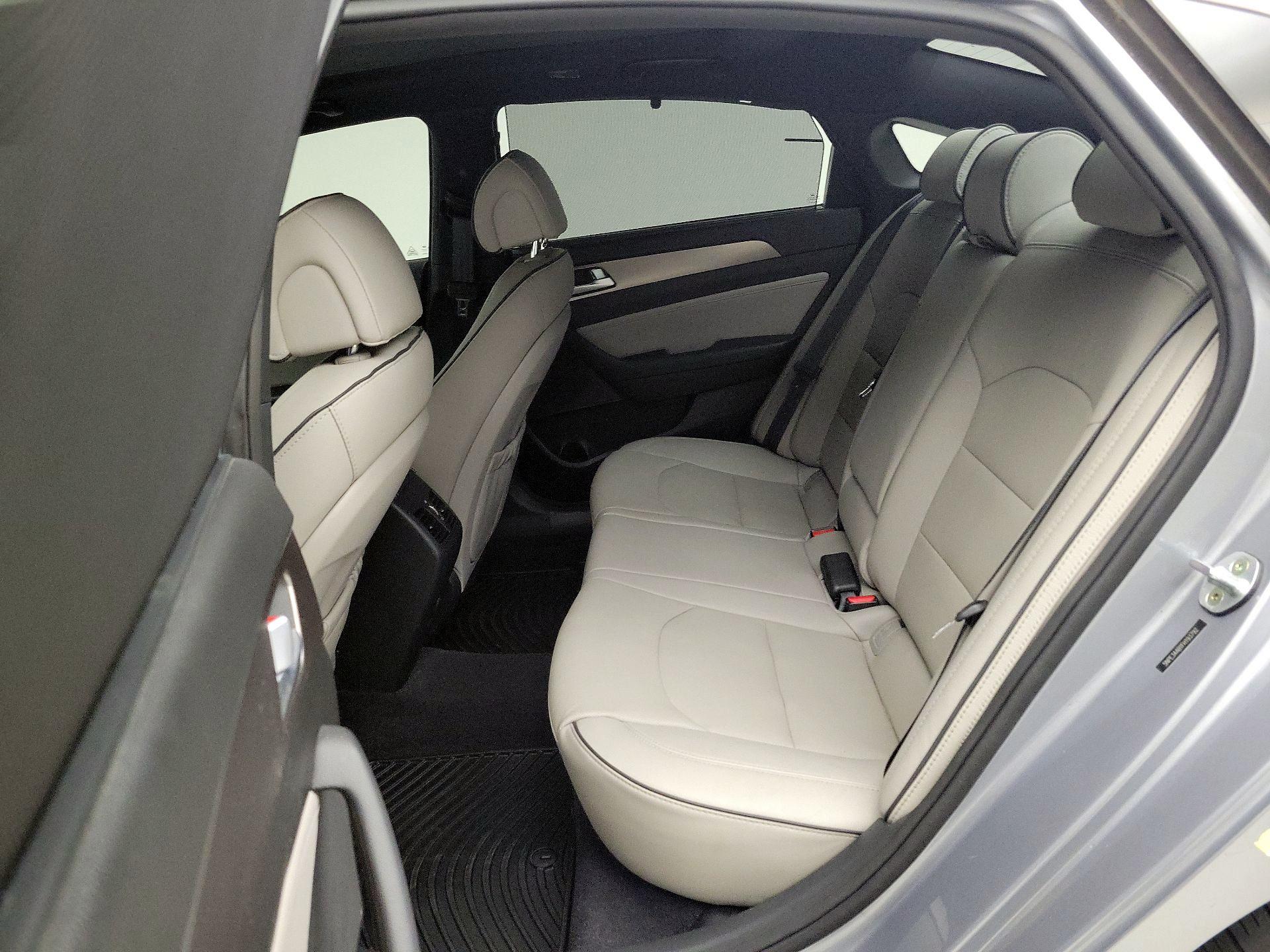 Thumbnail: 2015 Hyundai Sonata - 20