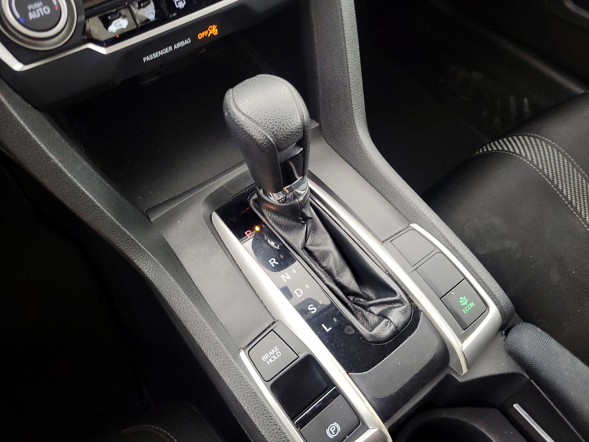 Thumbnail: 2016 Honda Civic - 17