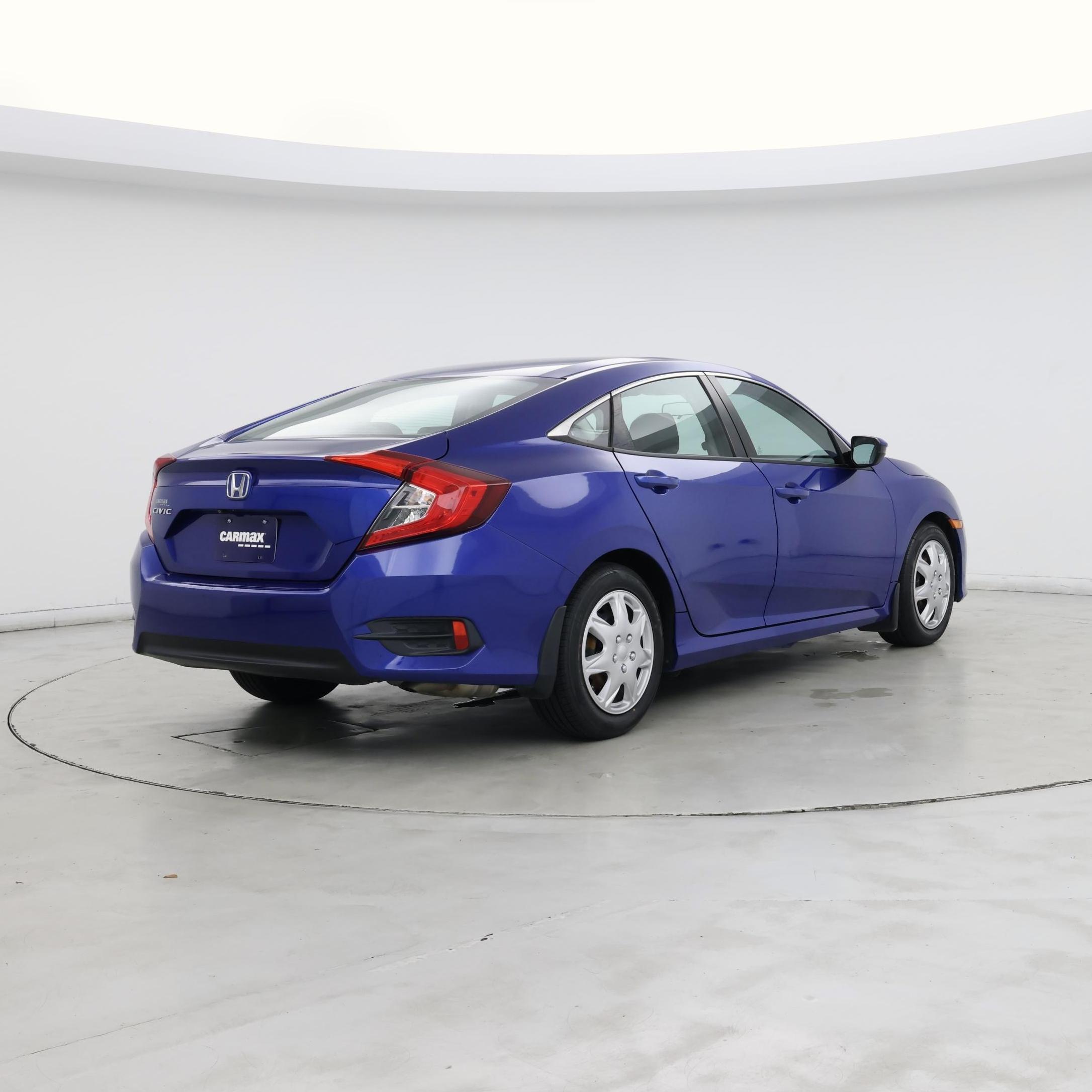 Thumbnail: 2016 Honda Civic - 8