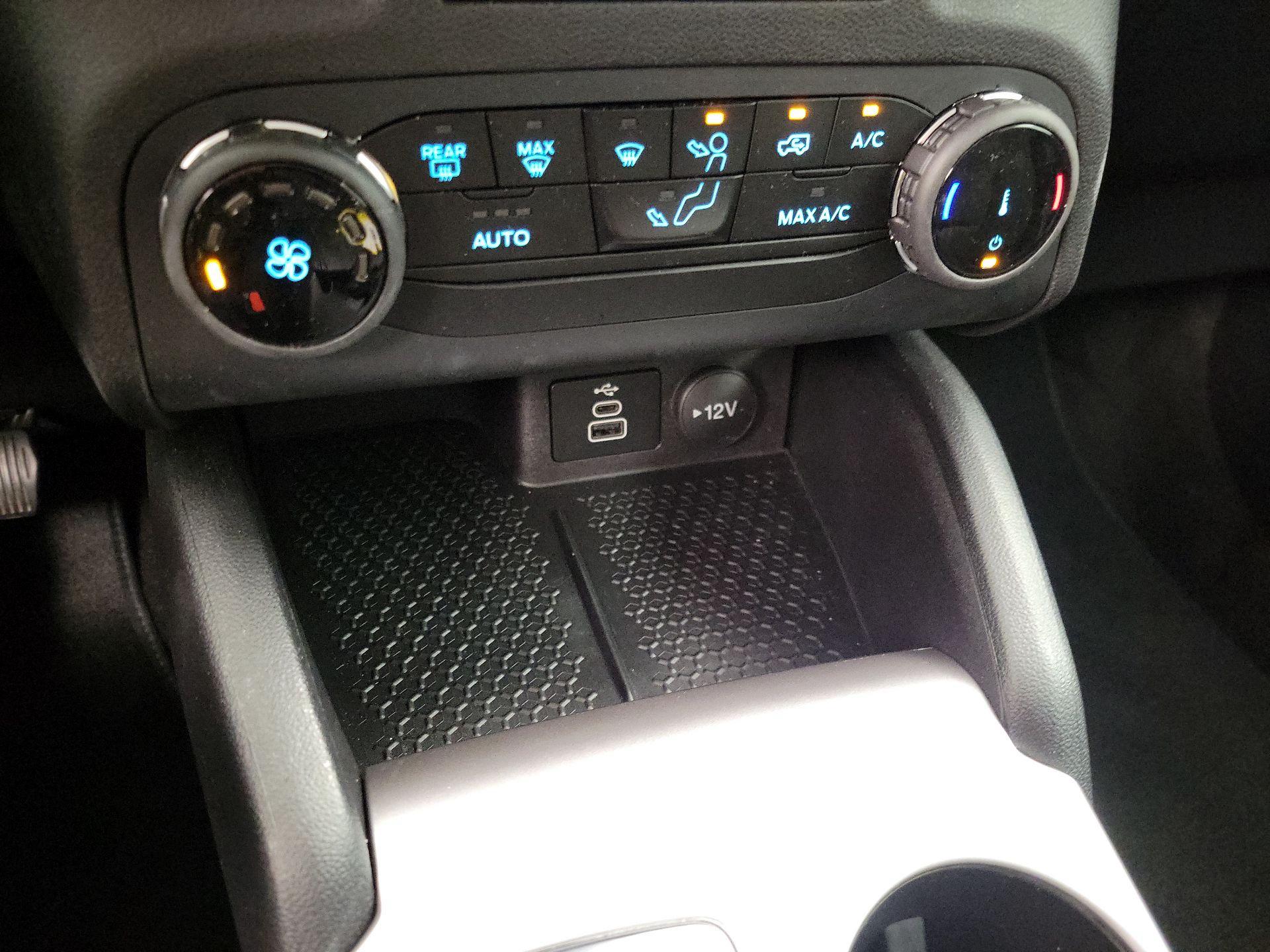 Thumbnail: 2024 Ford Bronco Sport - 16