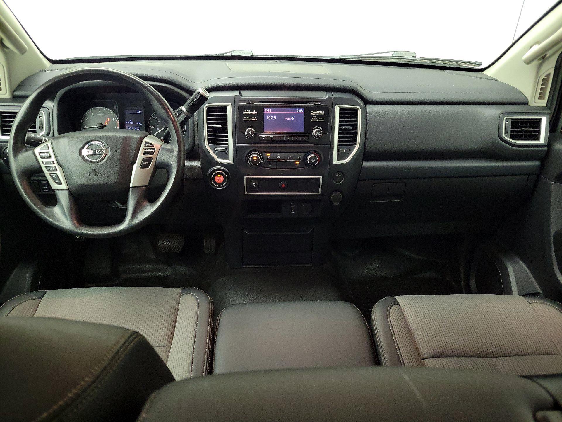 Thumbnail: 2018 Nissan Titan - 9