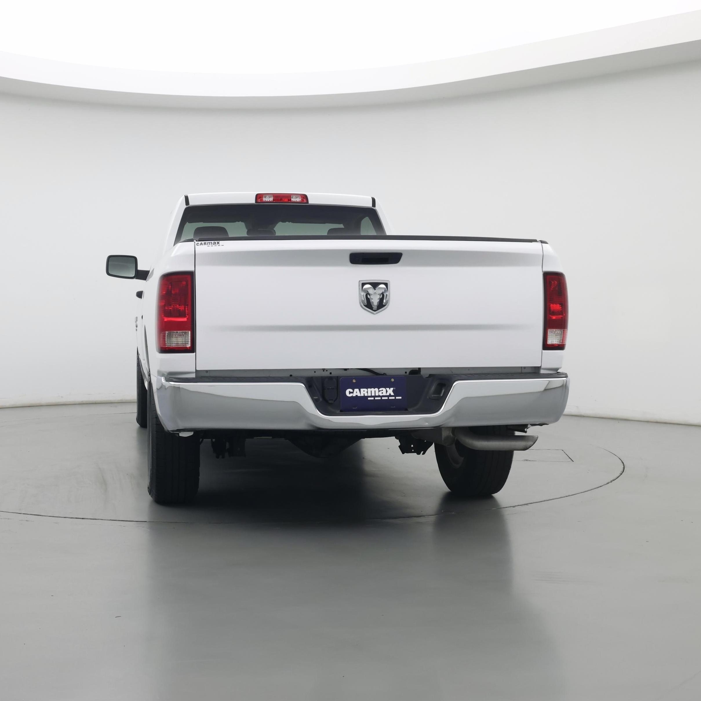 Thumbnail: 2020 RAM 1500 Classic - 6