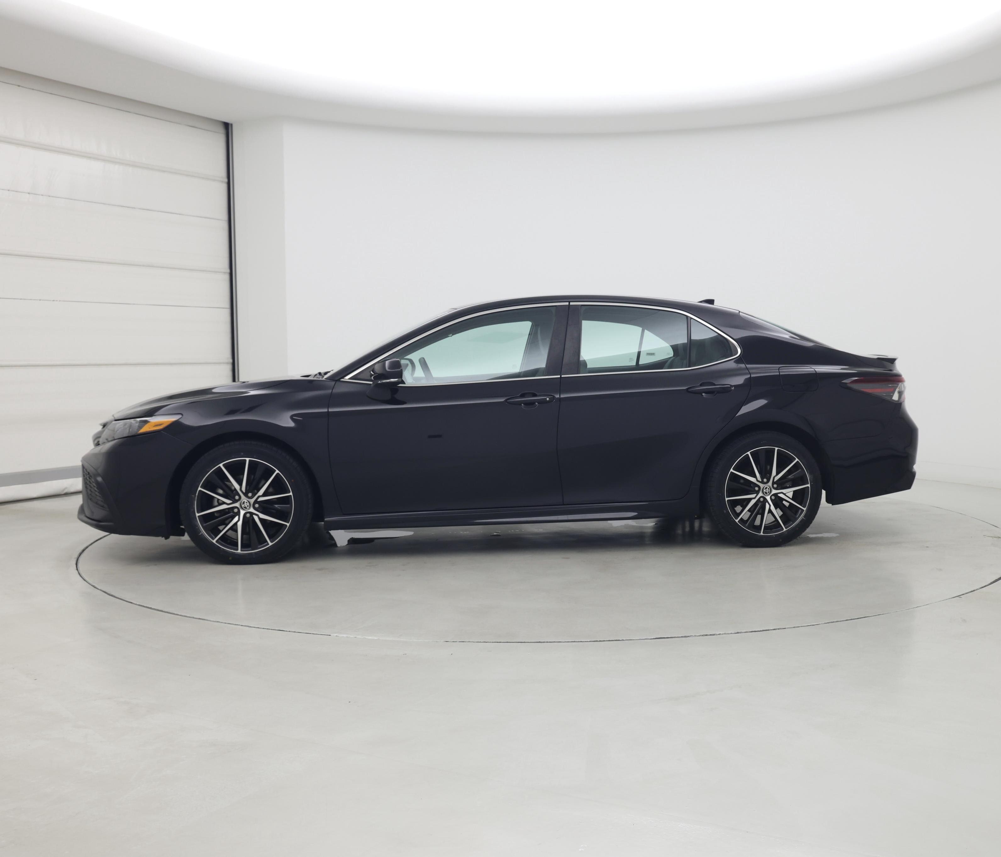 Thumbnail: 2023 Toyota Camry - 3