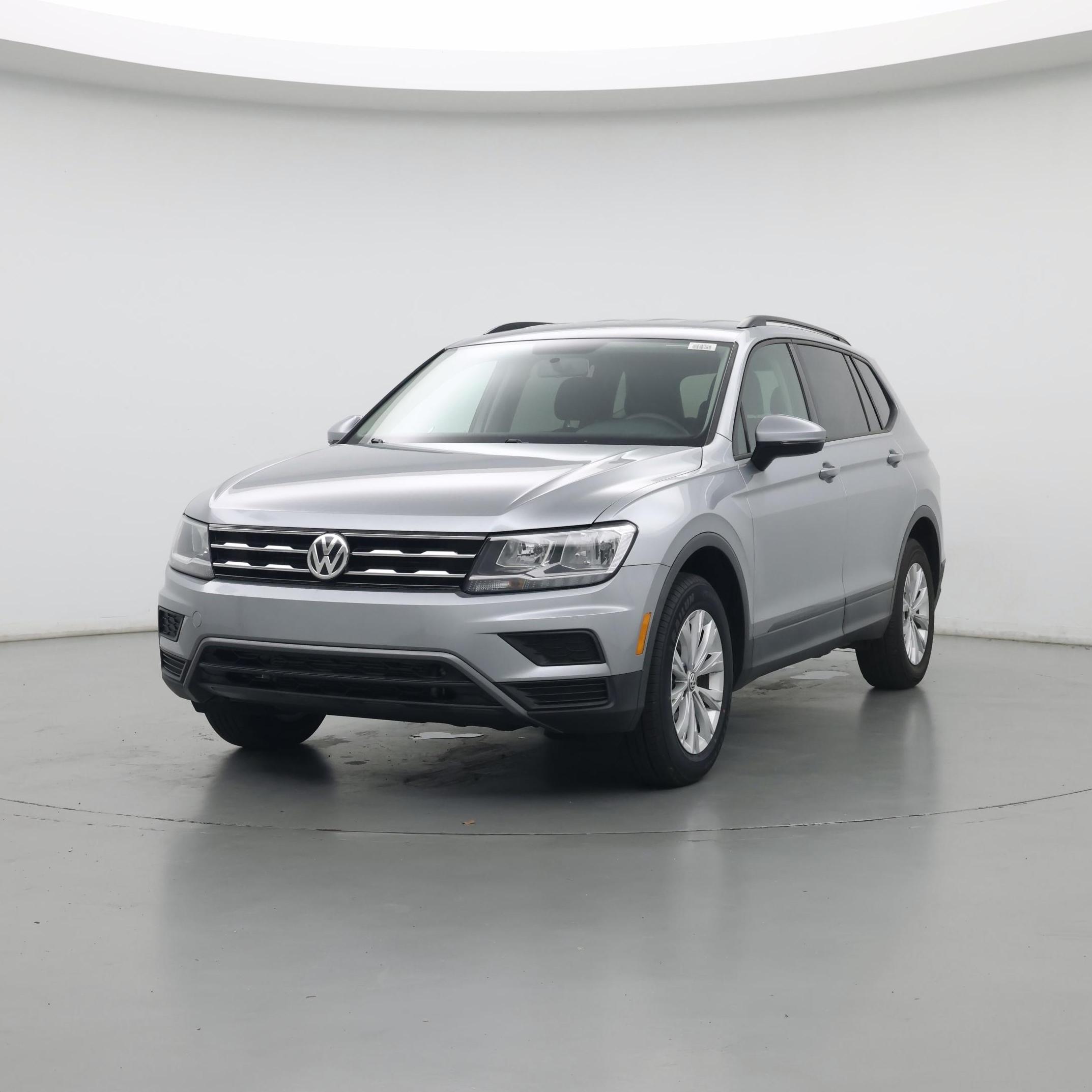 Thumbnail: 2020 Volkswagen Tiguan - 4