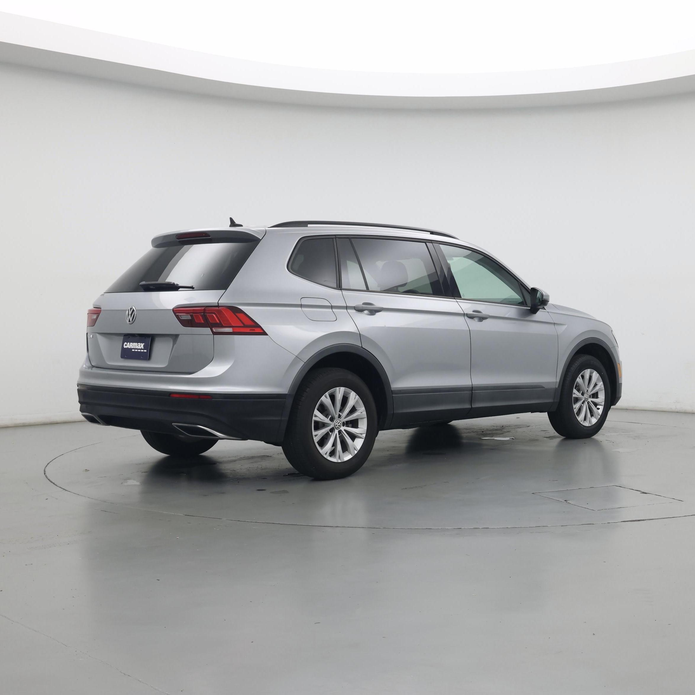 Thumbnail: 2020 Volkswagen Tiguan - 7