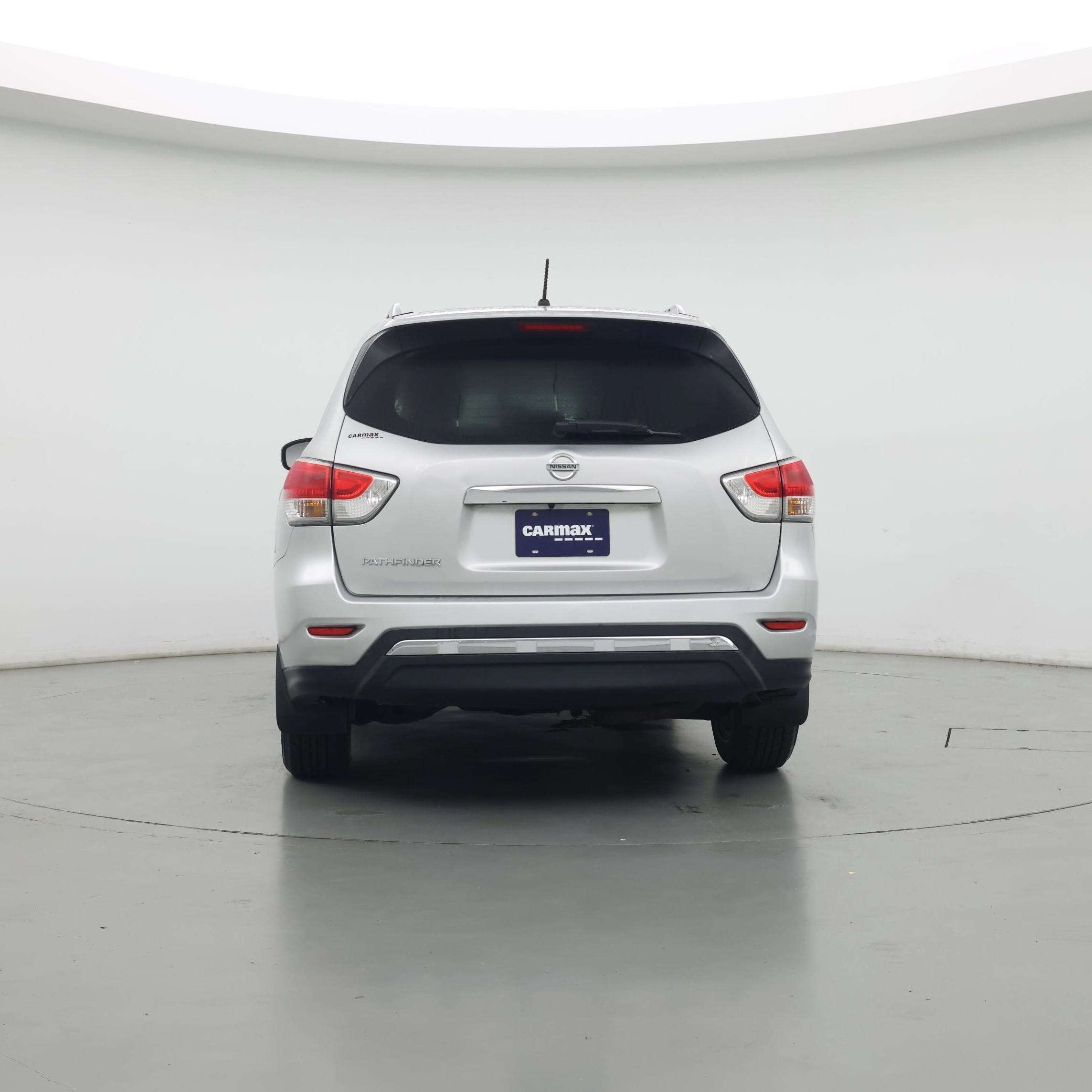 Thumbnail: 2016 Nissan Pathfinder - 6