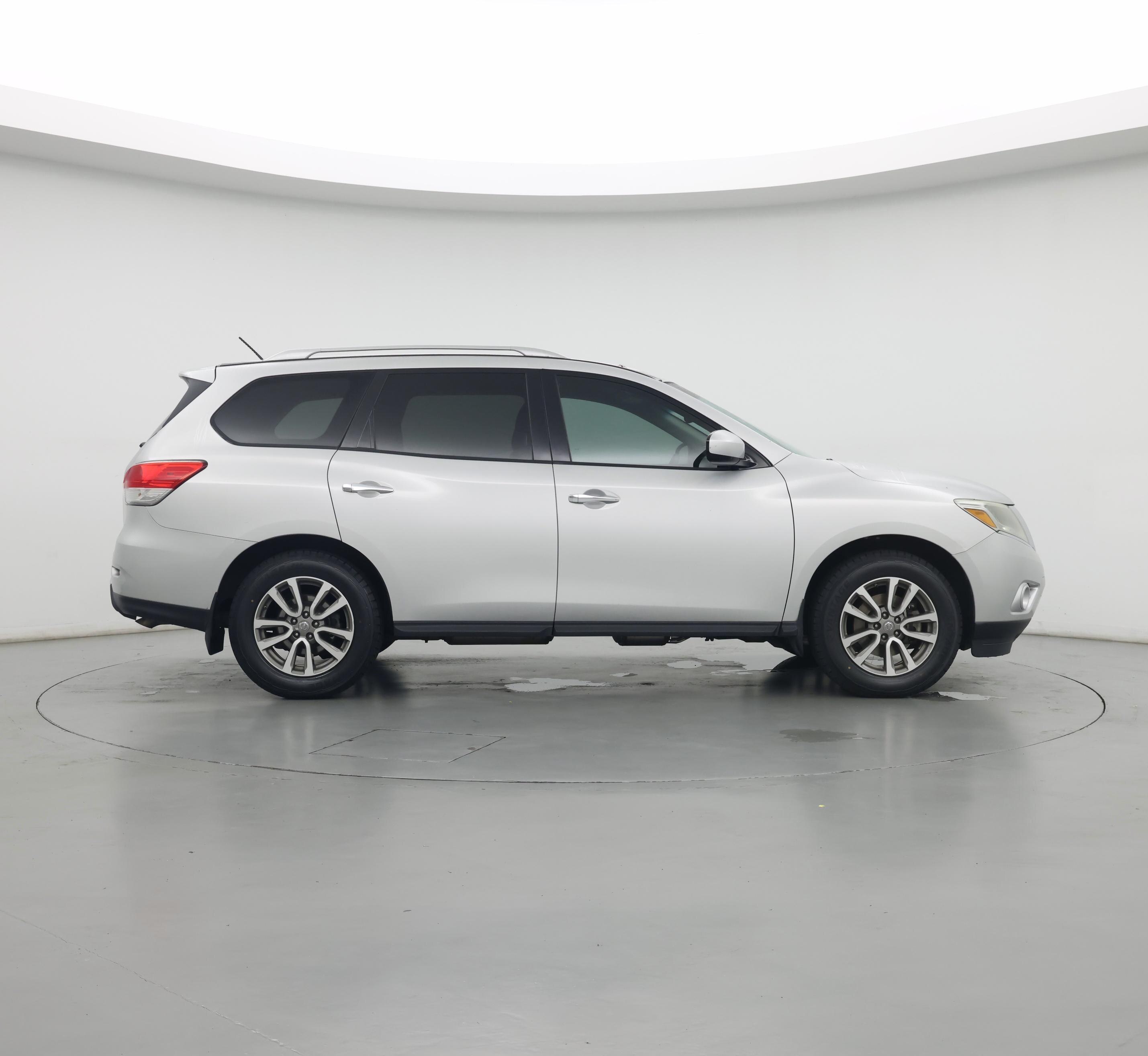 Thumbnail: 2016 Nissan Pathfinder - 7