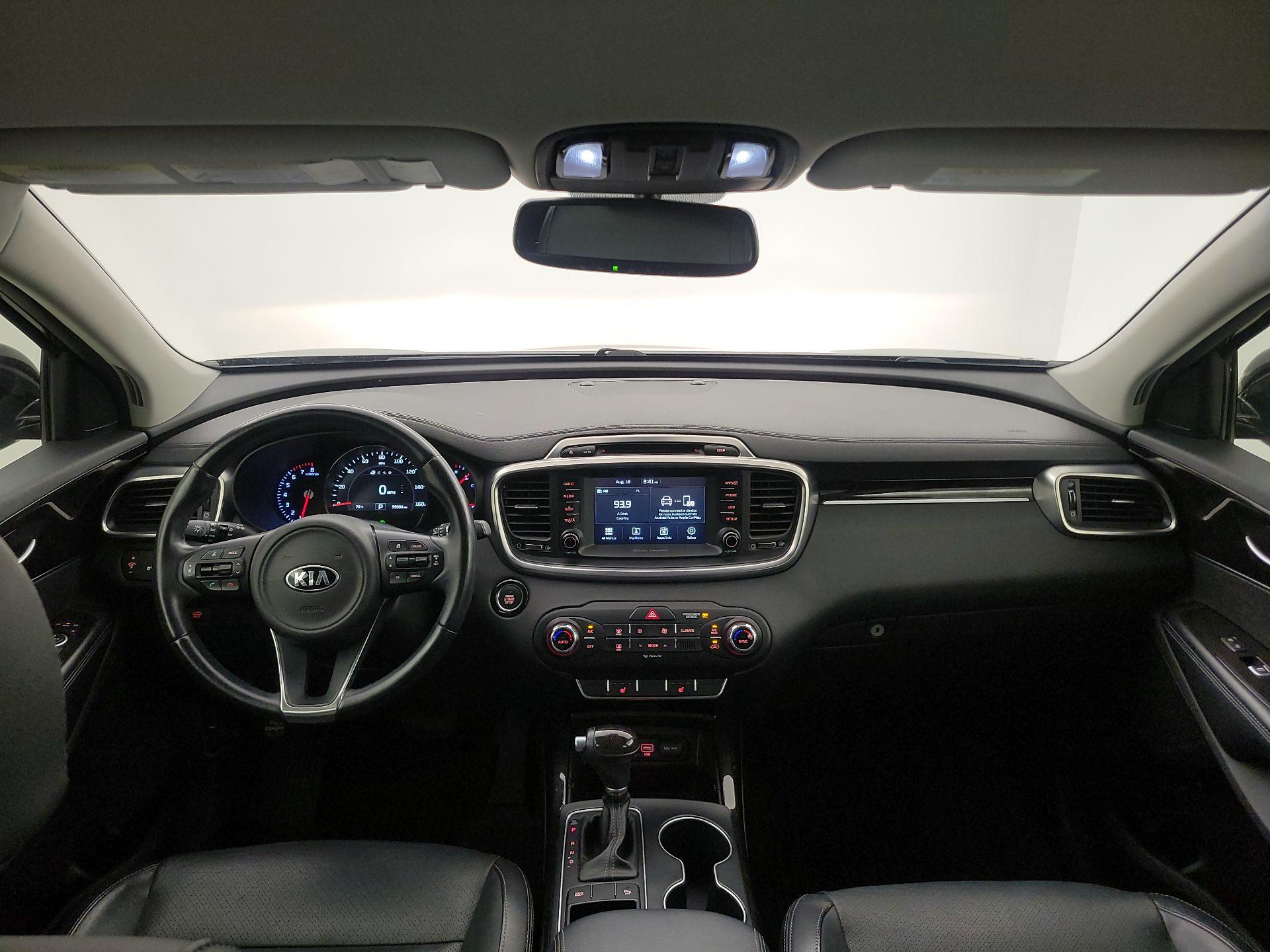 Thumbnail: 2018 Kia Sorento - 9