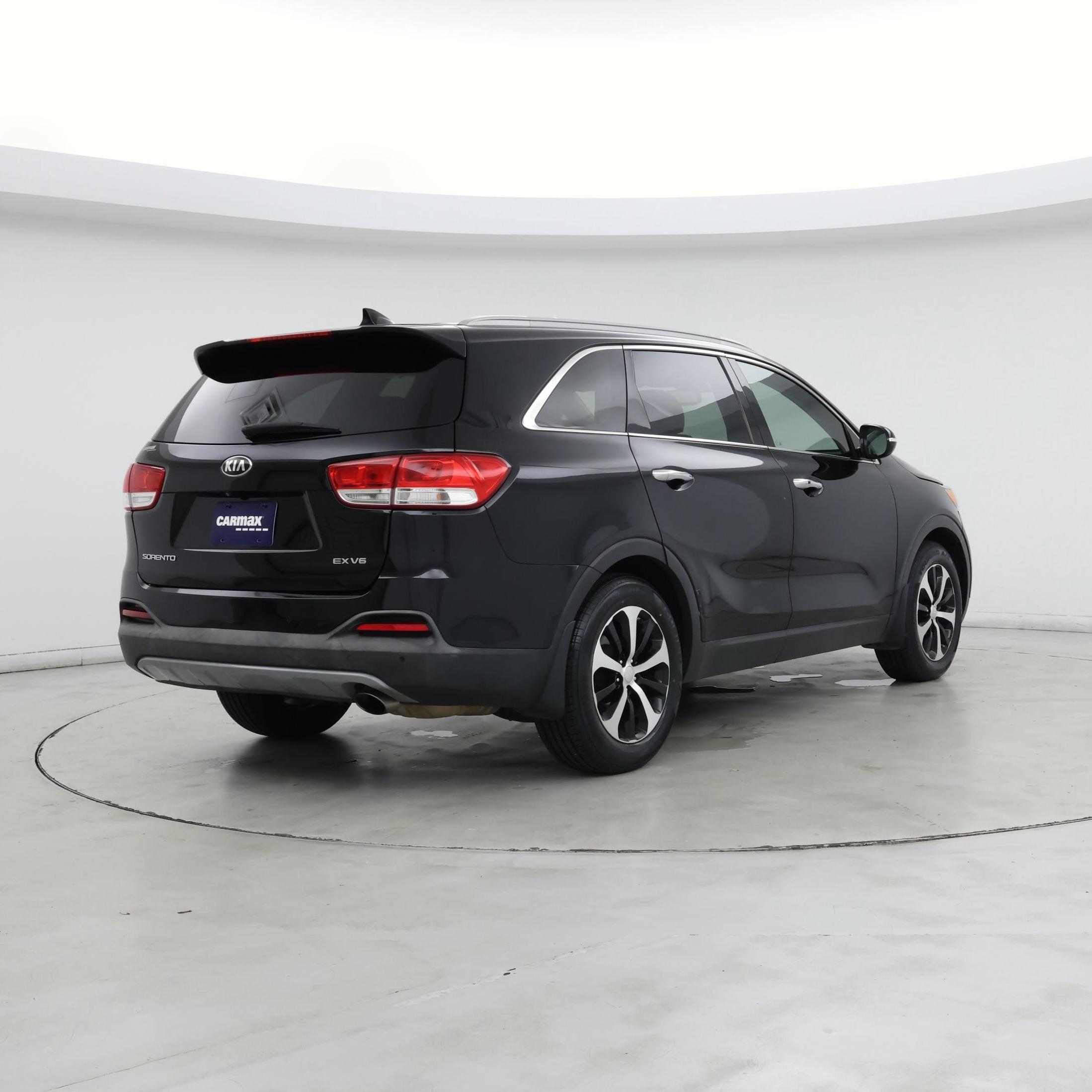 Thumbnail: 2018 Kia Sorento - 8