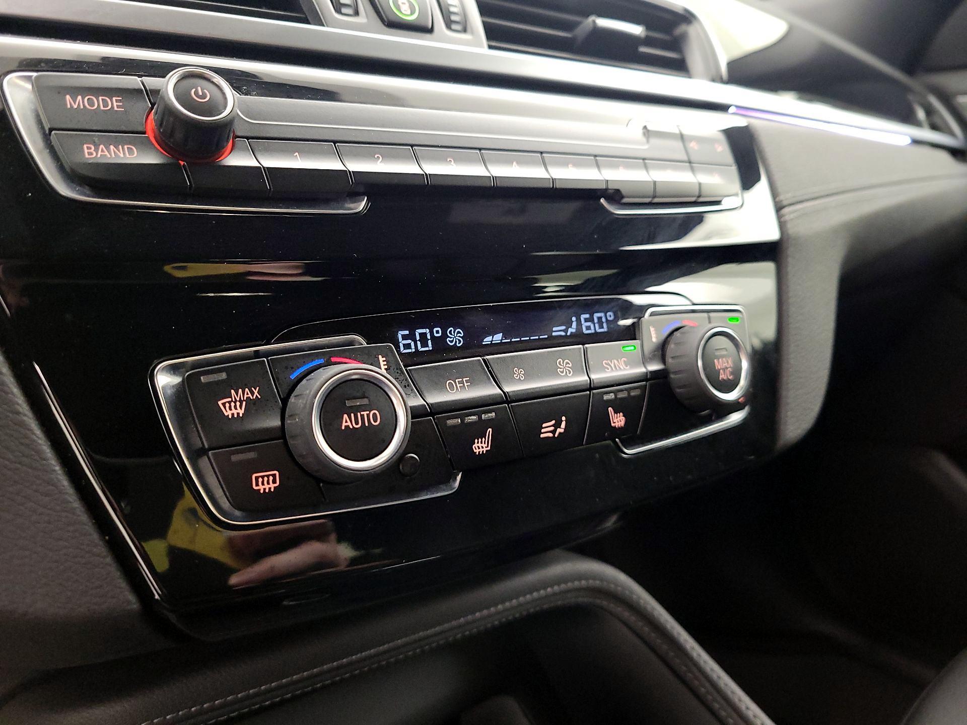 Thumbnail: 2020 BMW X2 - 17