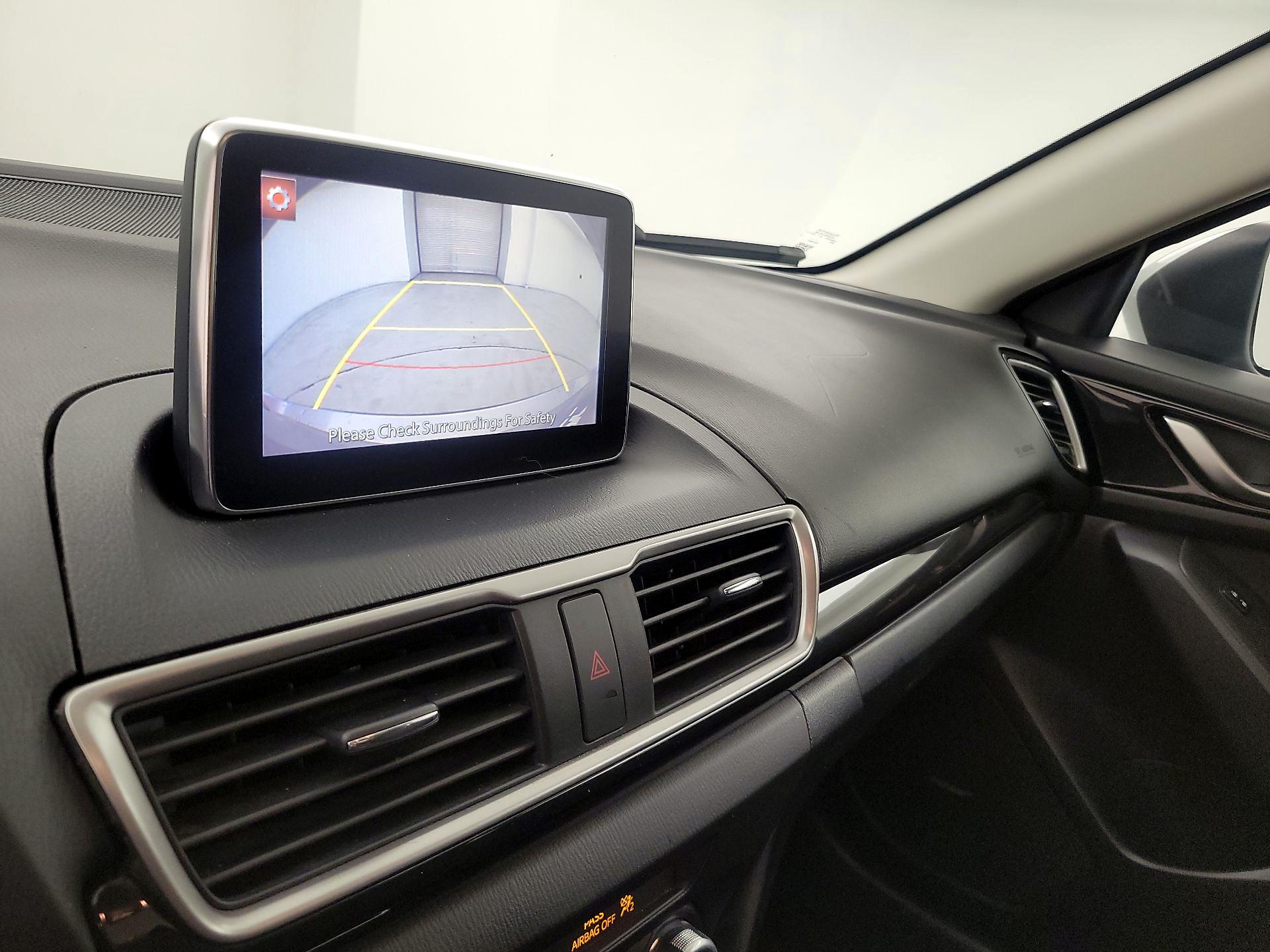 Thumbnail: 2015 Mazda Mazda3 - 14